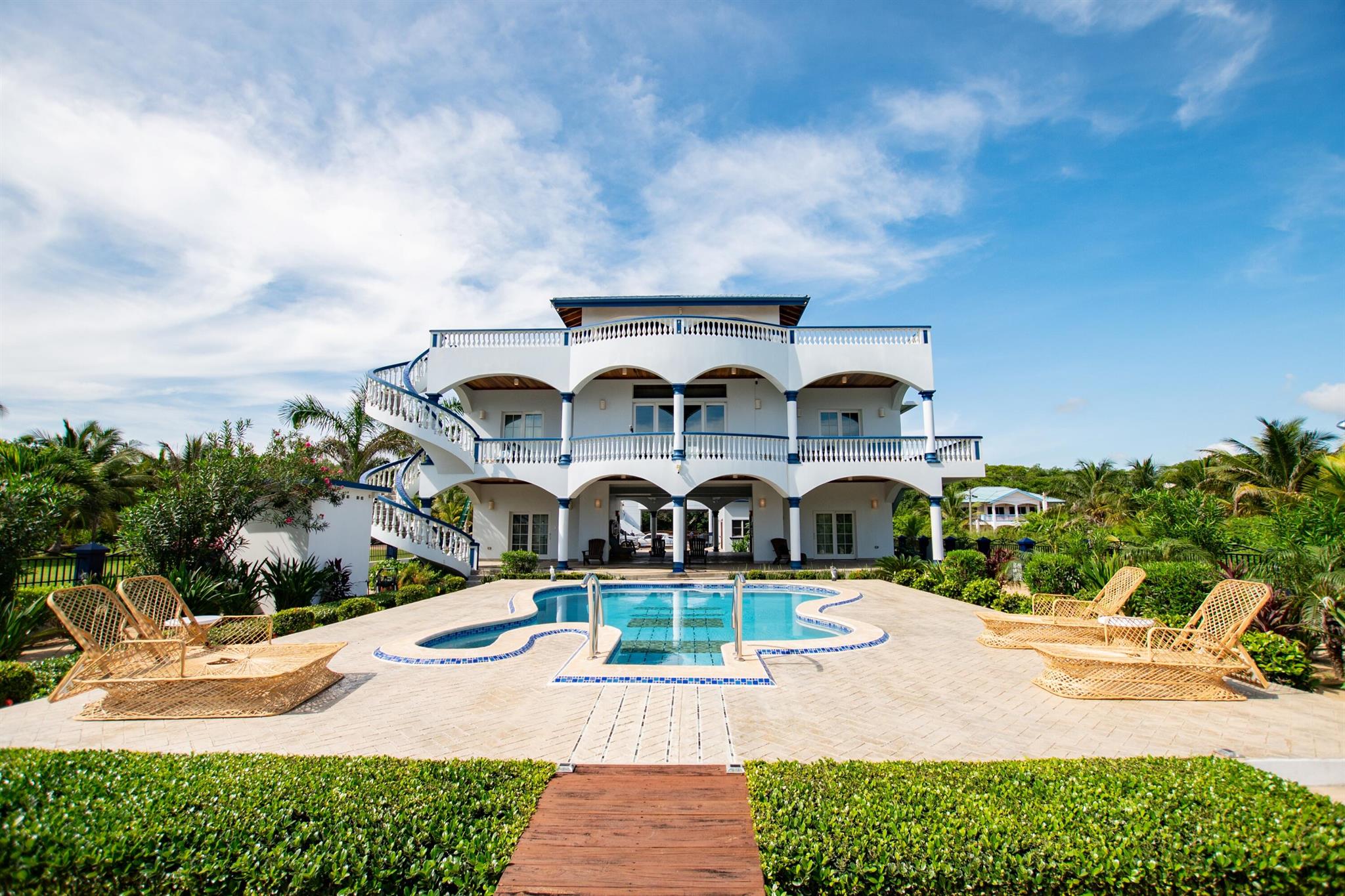 Sittee Point / Hopkins Vi - Commercial Sale