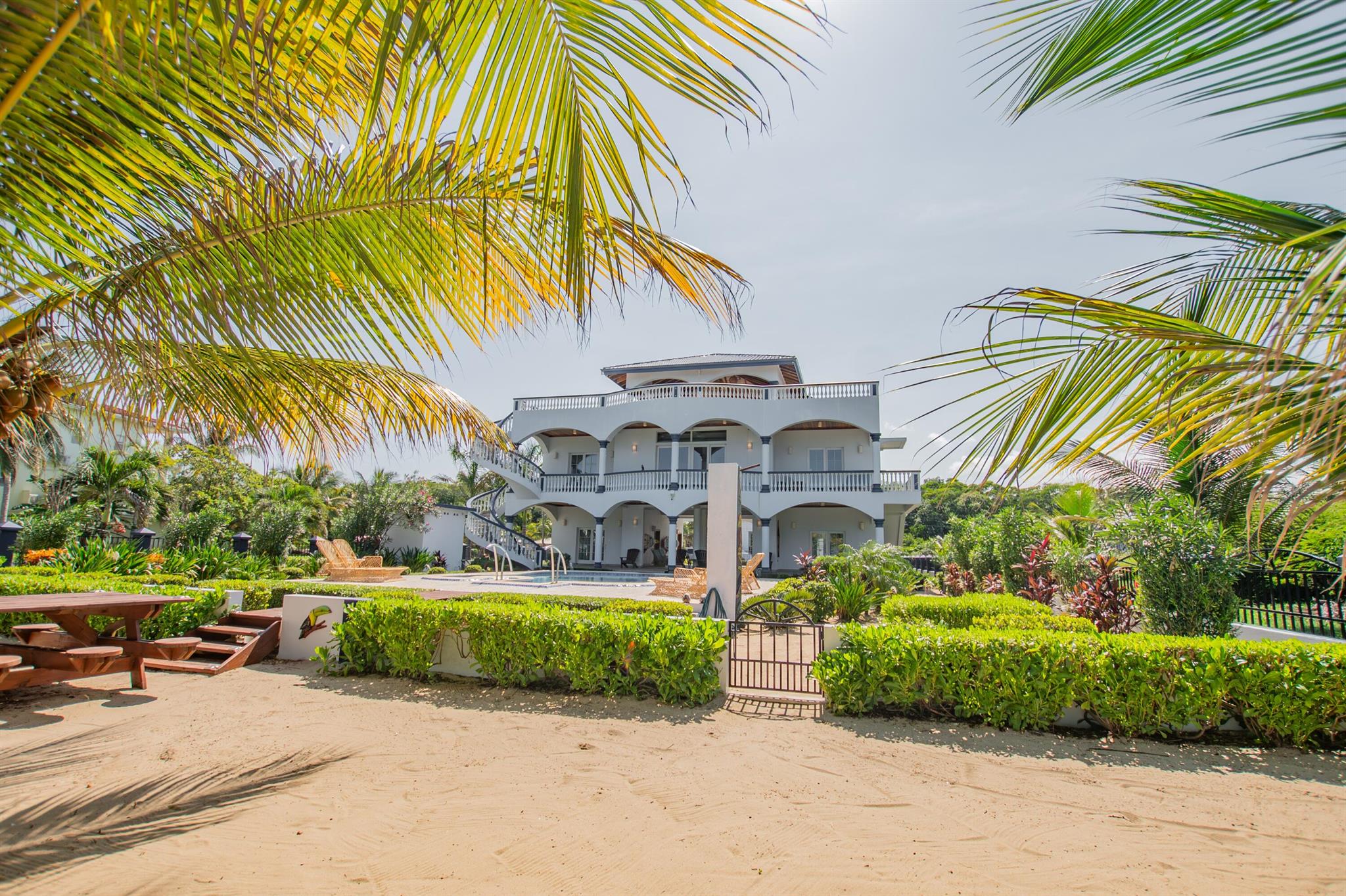 Sittee Point / Hopkins Vi - Commercial Sale