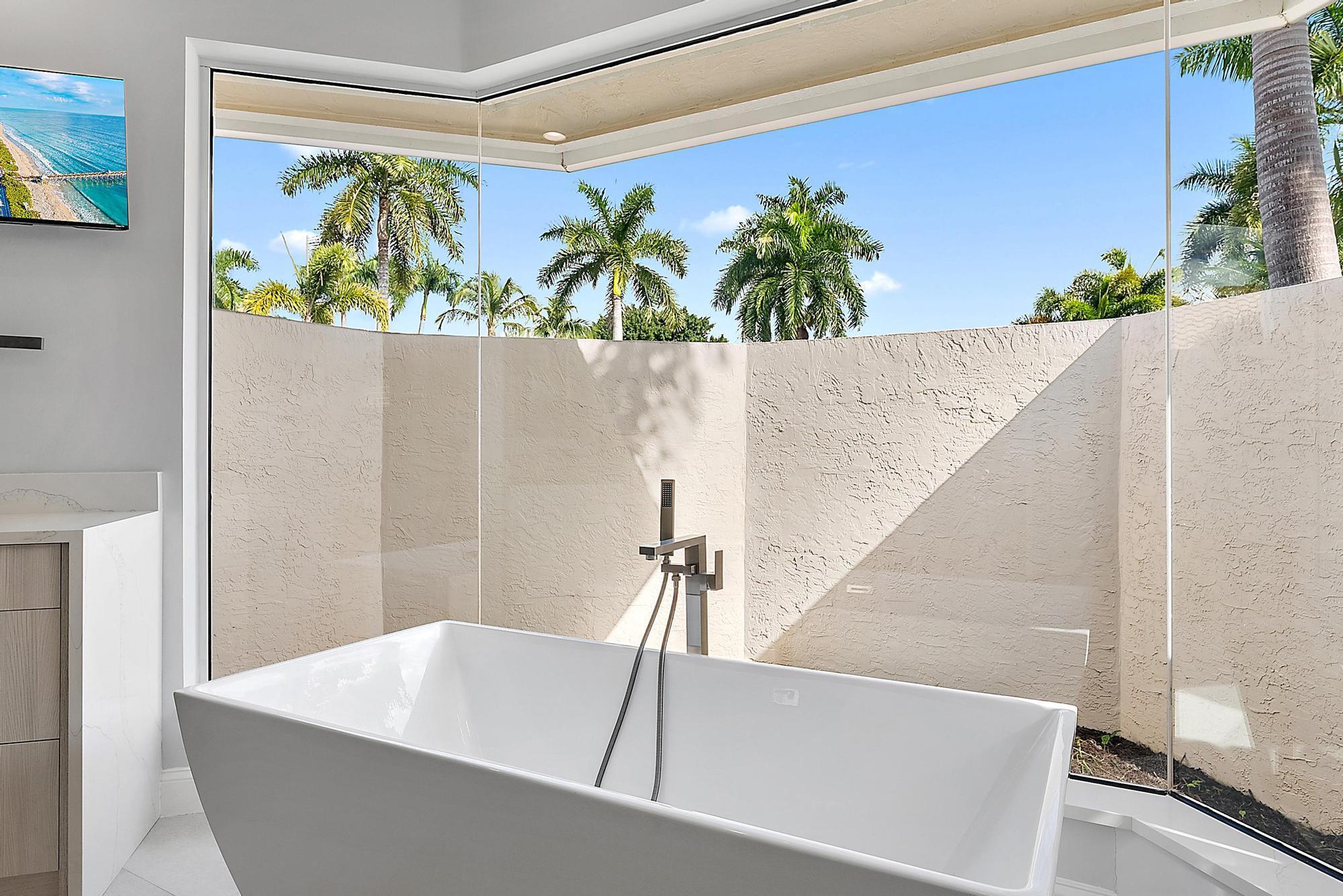 IBIS GOLF AND COUNTRY CLU - Residential