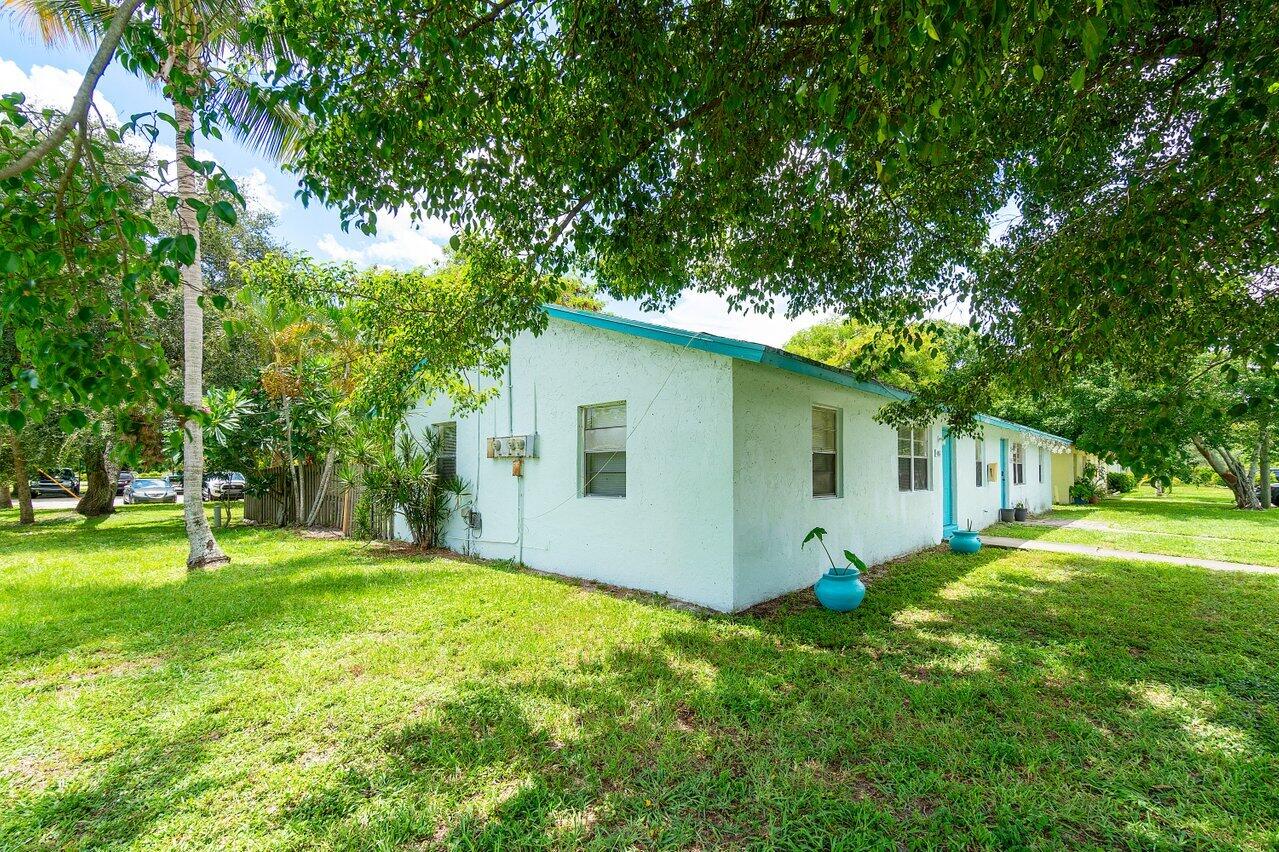 Gulfstream Apartments - Residential Lease