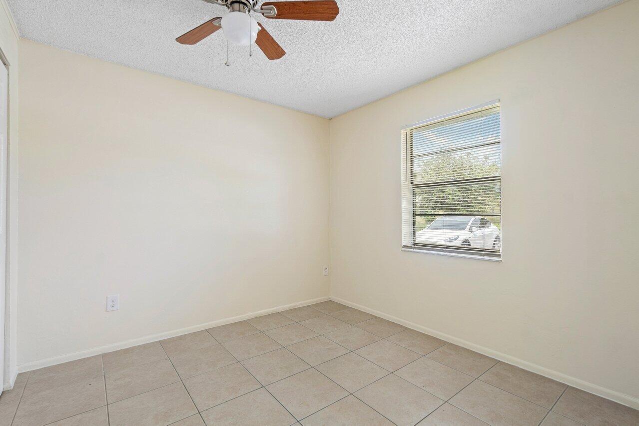 Gulfstream Apartments - Residential Lease