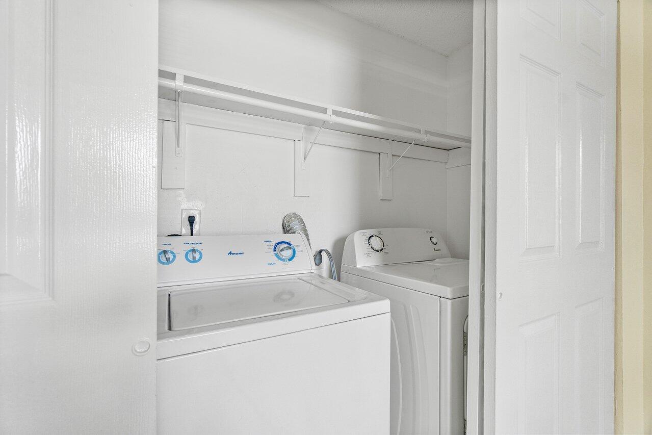 Gulfstream Apartments - Residential Lease
