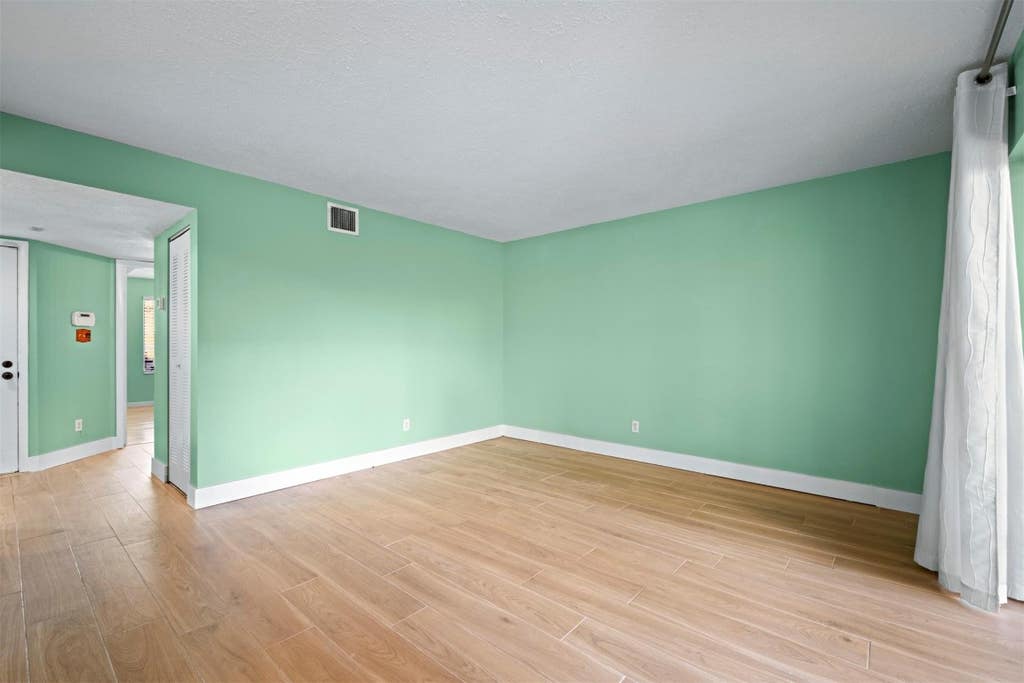 Photo of 913 Coral Club Drive #913, Coral Springs, FL 33071 (MLS # F10523029)