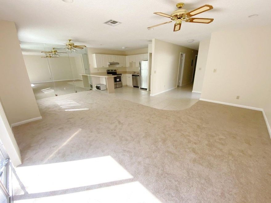 THIS IS A MUST SEE!! beautiful villa with huge private back yard! fully renovated kitchen with all new appliances! in a beautiful quiet non HOA neighborhood!! new ac, big rooms! a storage room and a lot more in the heart of Delray Beach!! come take a look today!