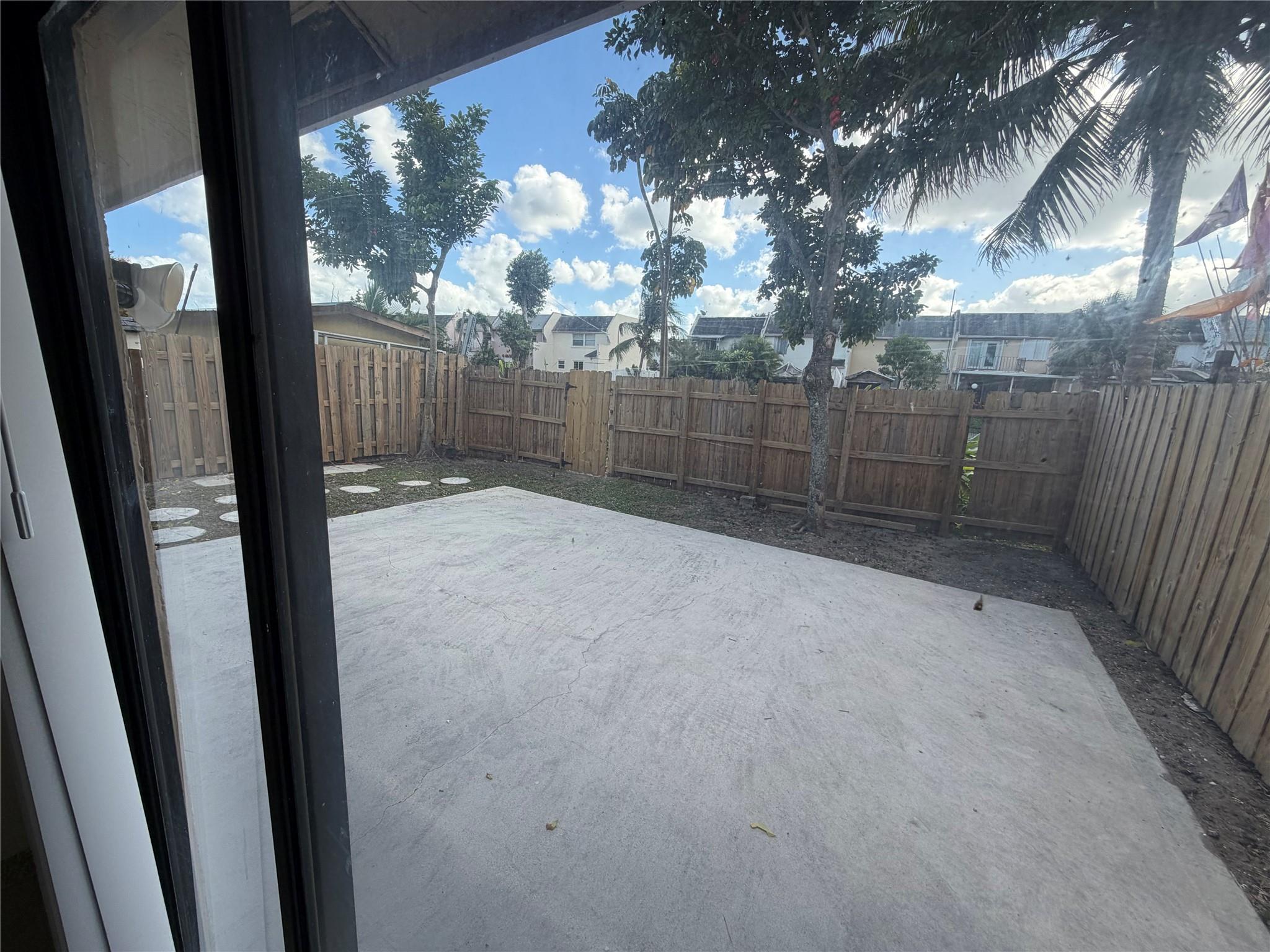 North Lauderdale Div B - Residential Lease