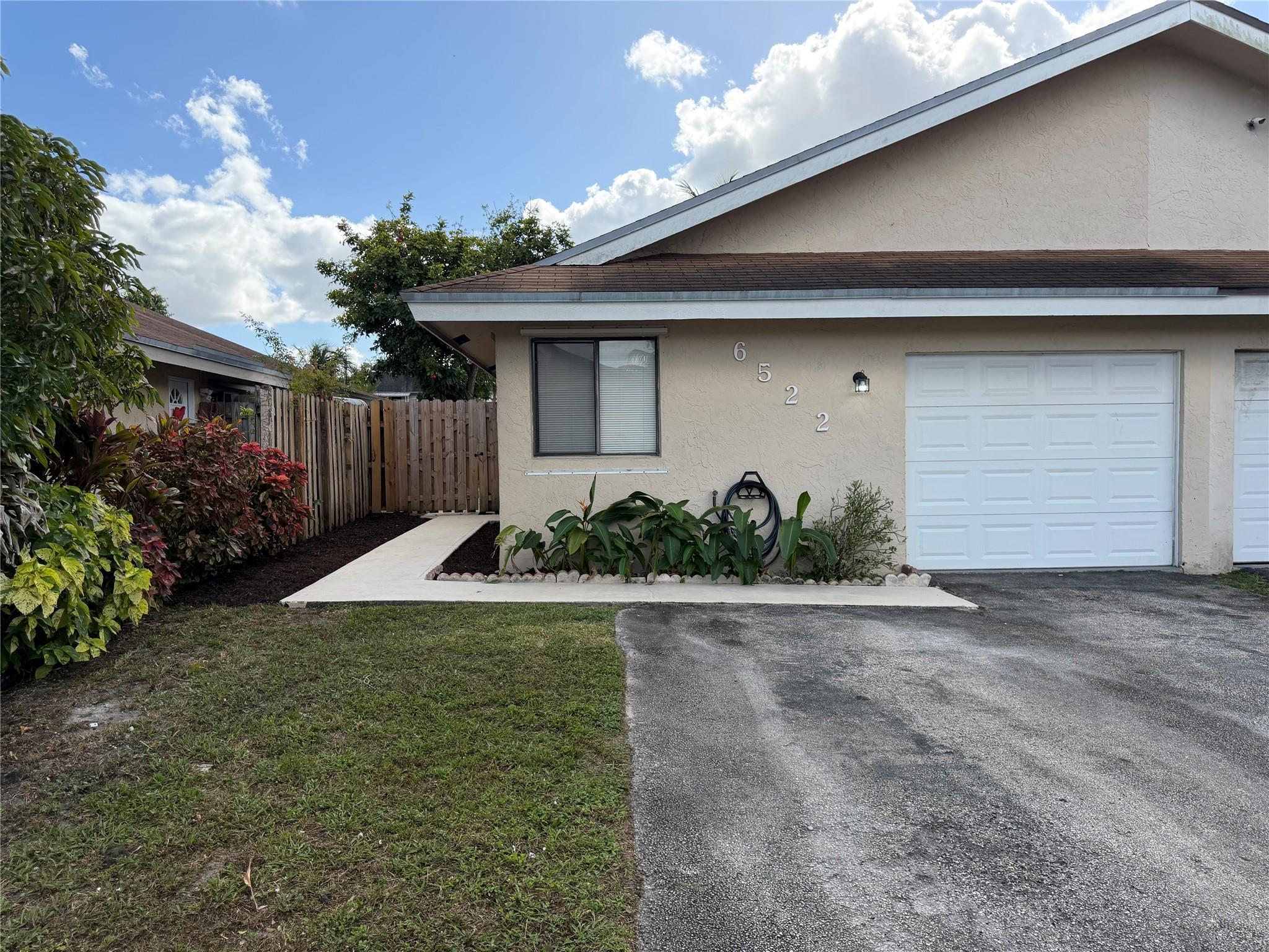 North Lauderdale Div B - Residential Lease