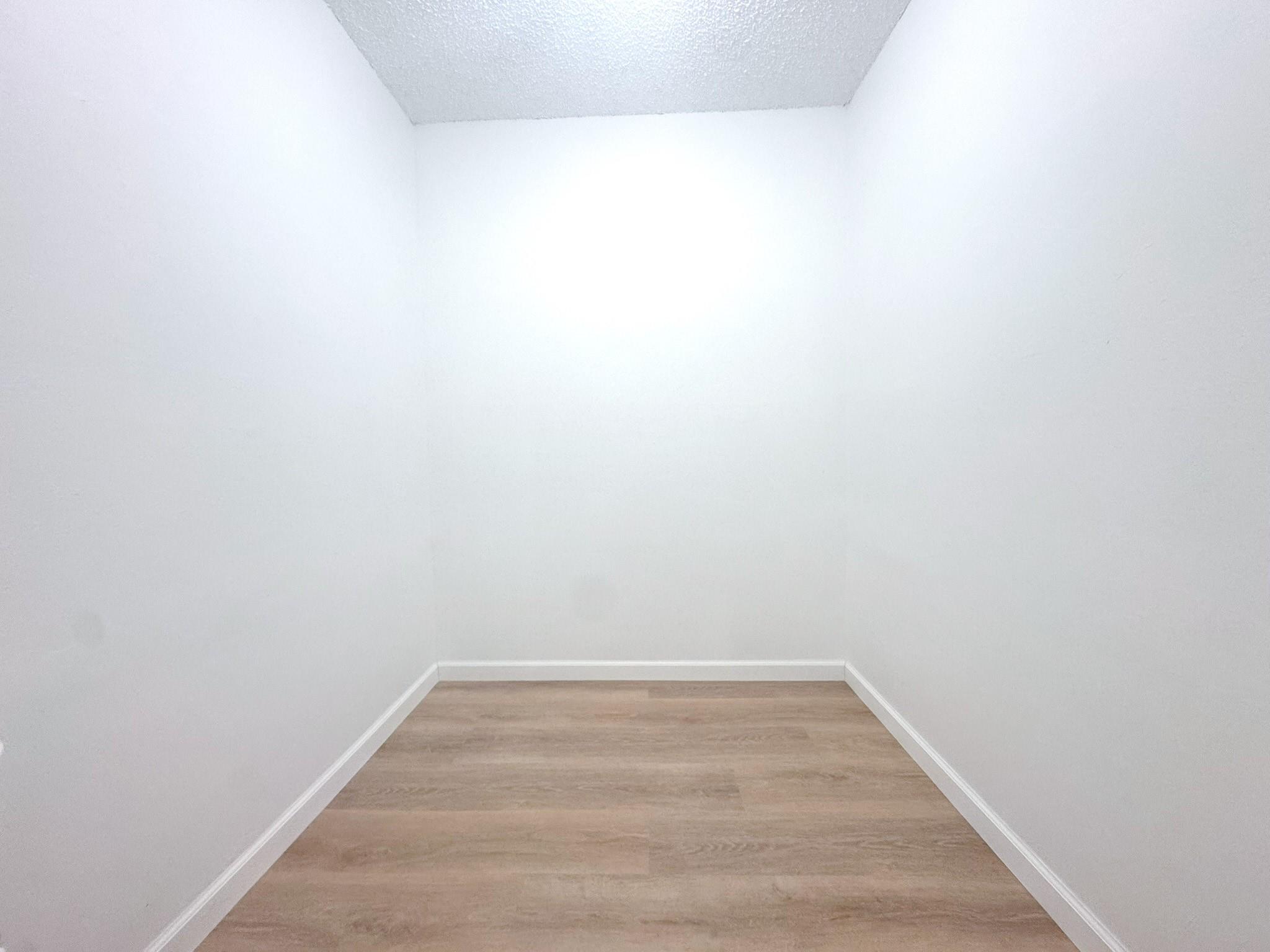 Wood Hue III - Residential