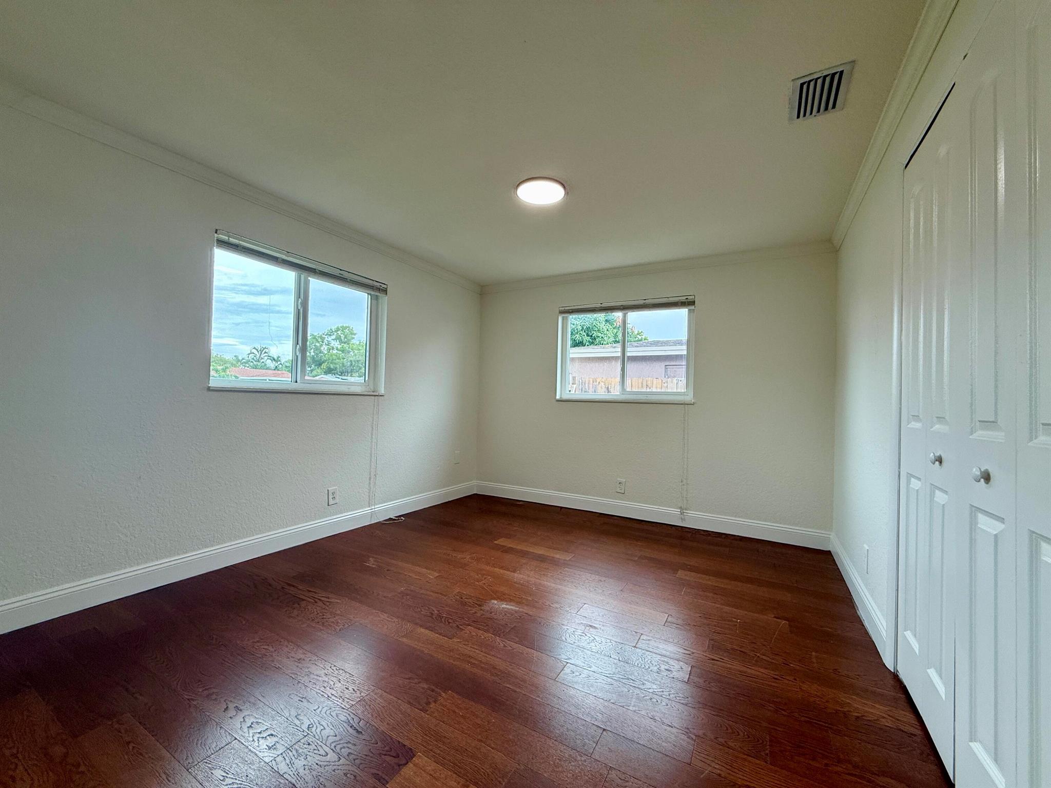 ORIOLE MARGATE SEC 1 - Residential