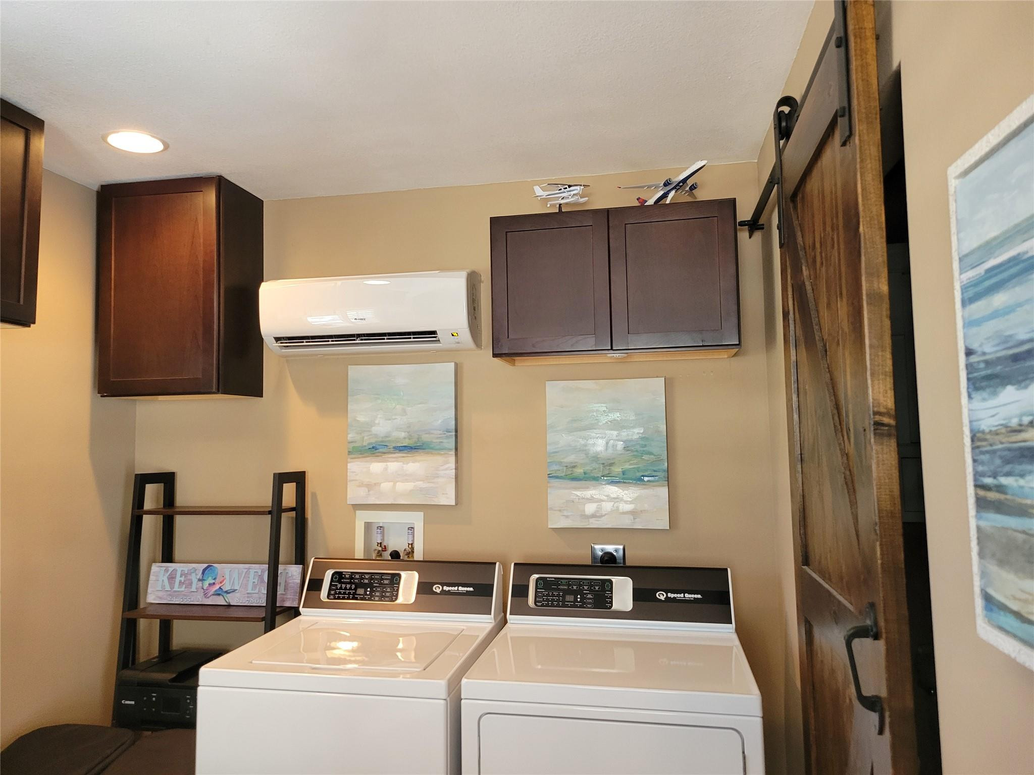 SILVER PALMS RV VILLAGE - Land