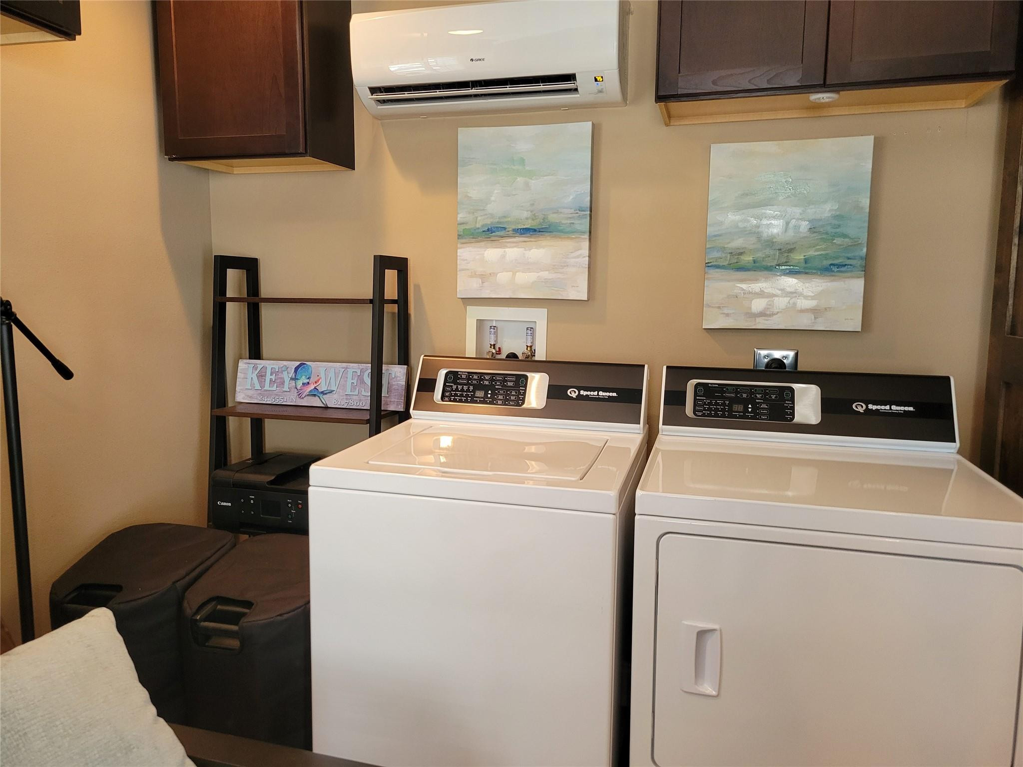 SILVER PALMS RV VILLAGE - Land
