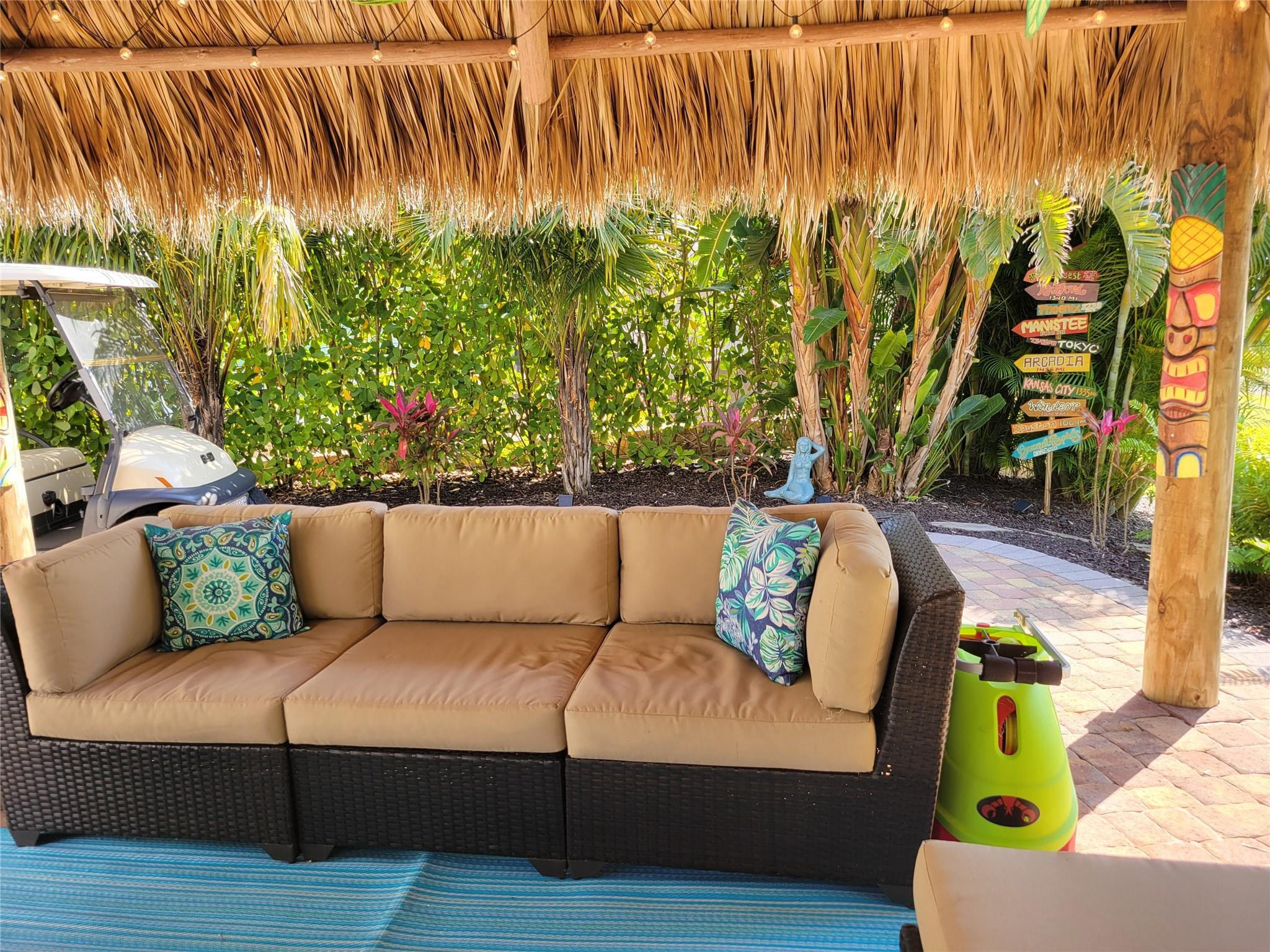 SILVER PALMS RV VILLAGE - Land
