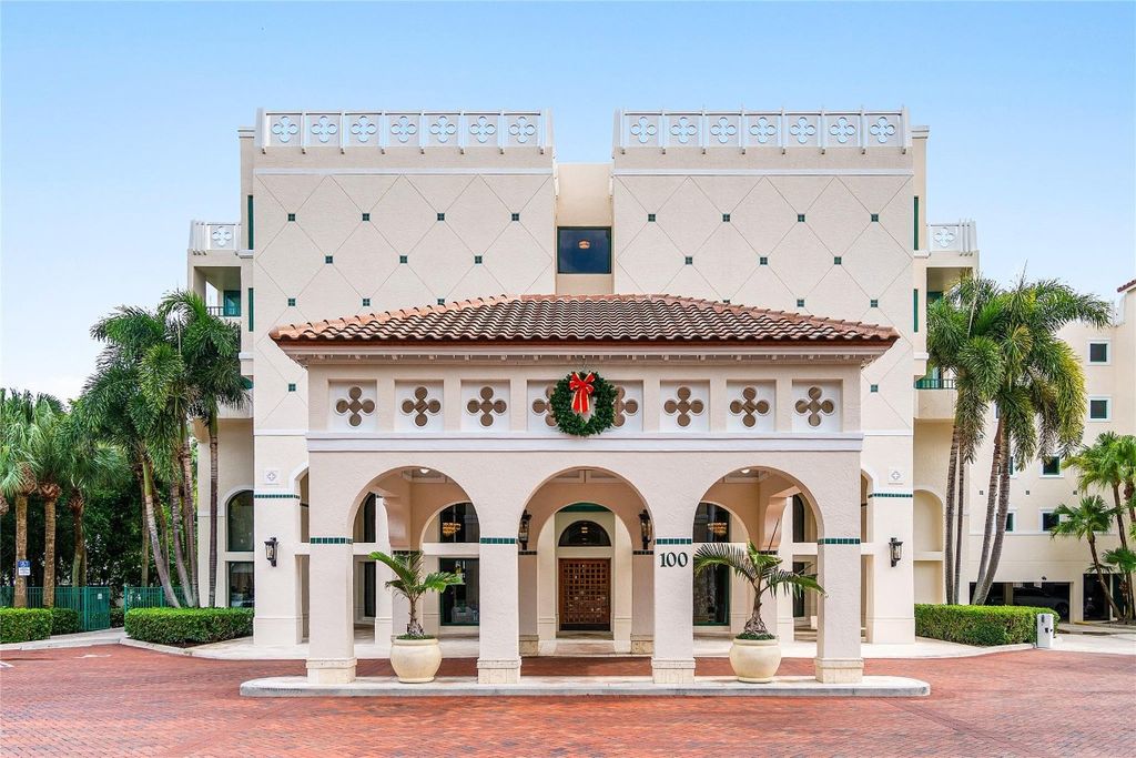 Photo of 100 SE 5th Avenue #110, Boca Raton, FL 33432 (MLS # F10540812)