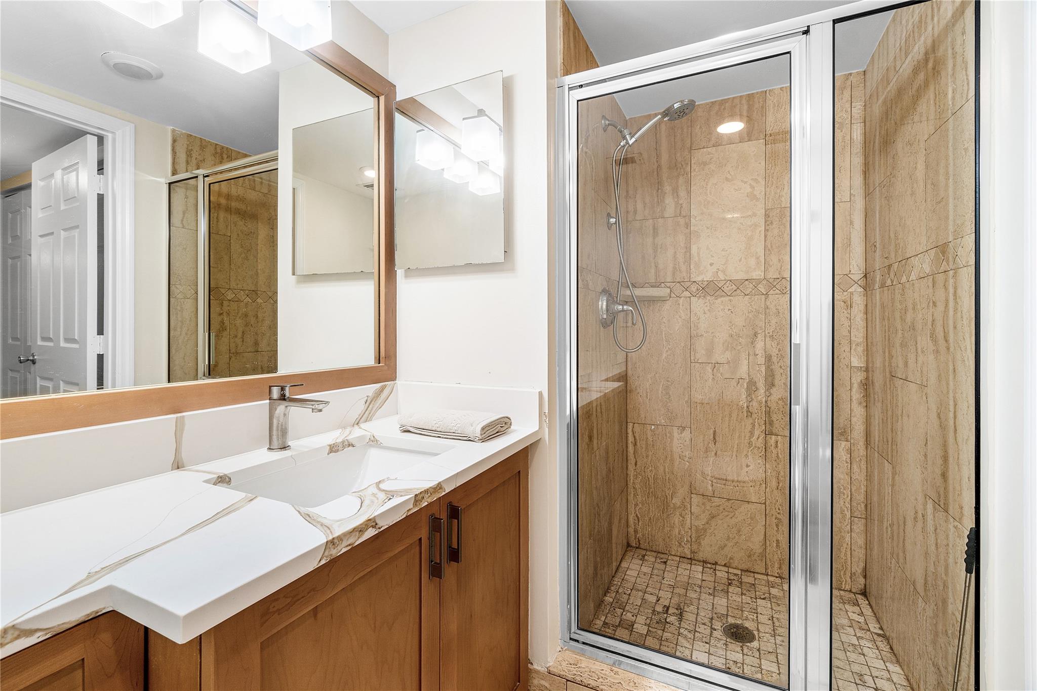 Mizner Court Condo 01 - Residential Lease