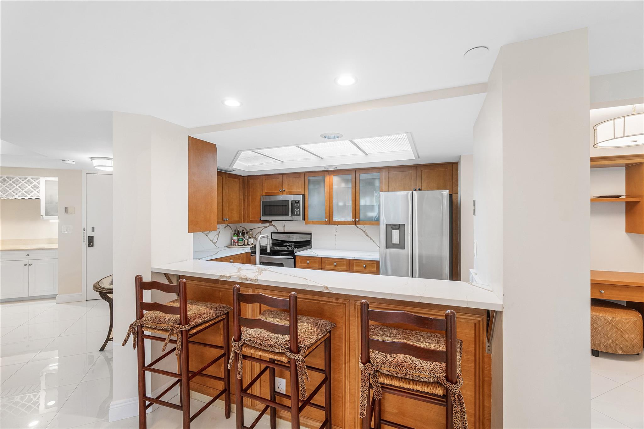 Mizner Court Condo 01 - Residential Lease