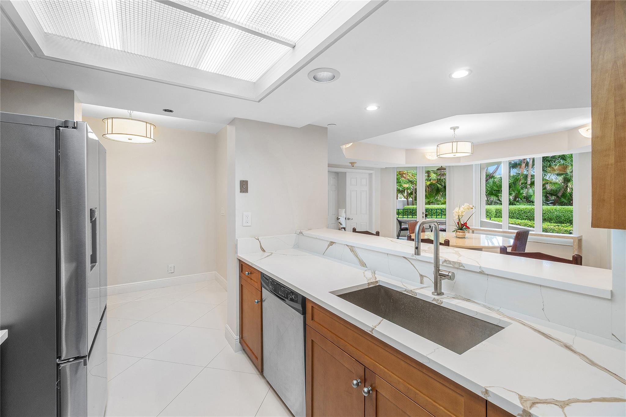 Mizner Court Condo 01 - Residential Lease