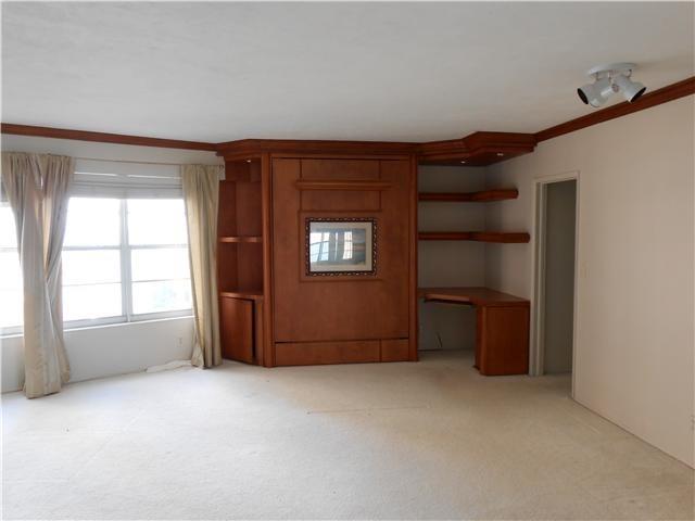 Royal Ambassador - Residential