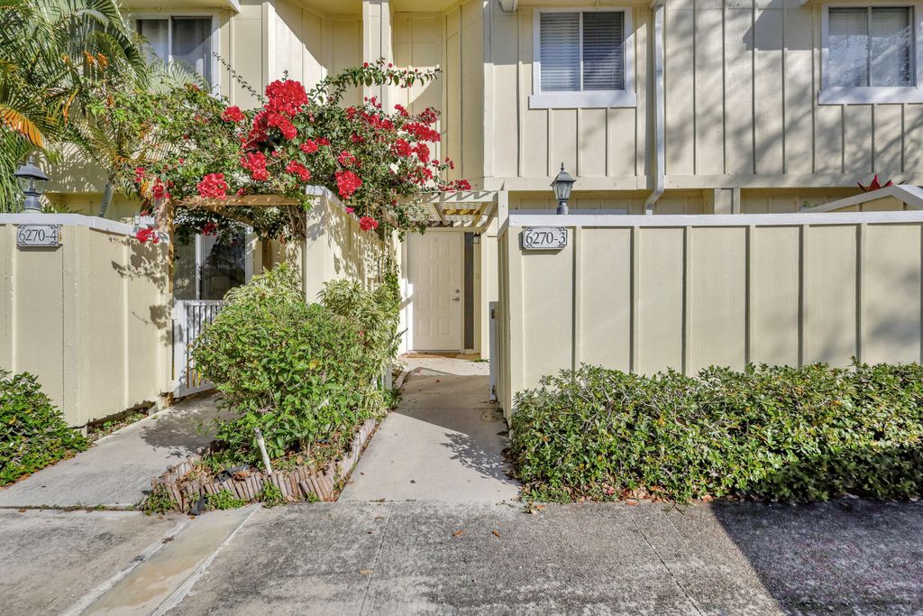 Photo of 6270 Riverwalk Lane #3, Jupiter, FL 33458 (MLS # R10958150)