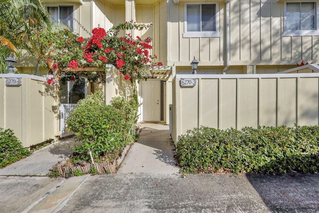 Photo of 6270 Riverwalk Lane #3, Jupiter, FL 33458 (MLS # R10958150)