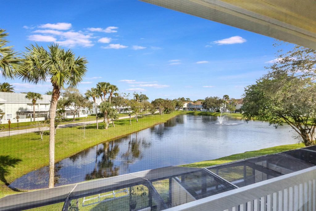 Photo of 6270 Riverwalk Lane #3, Jupiter, FL 33458 (MLS # R10958150)