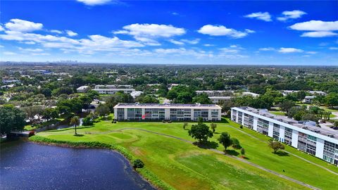 2801 Victoria Way K1 Coconut Creek FL 33066