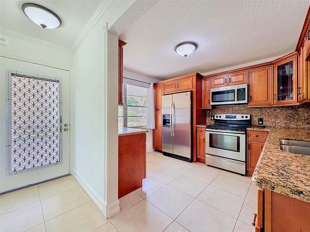Photo of 2801 Victoria Way #K1, Coconut Creek, FL 33066 (MLS # F10529722)