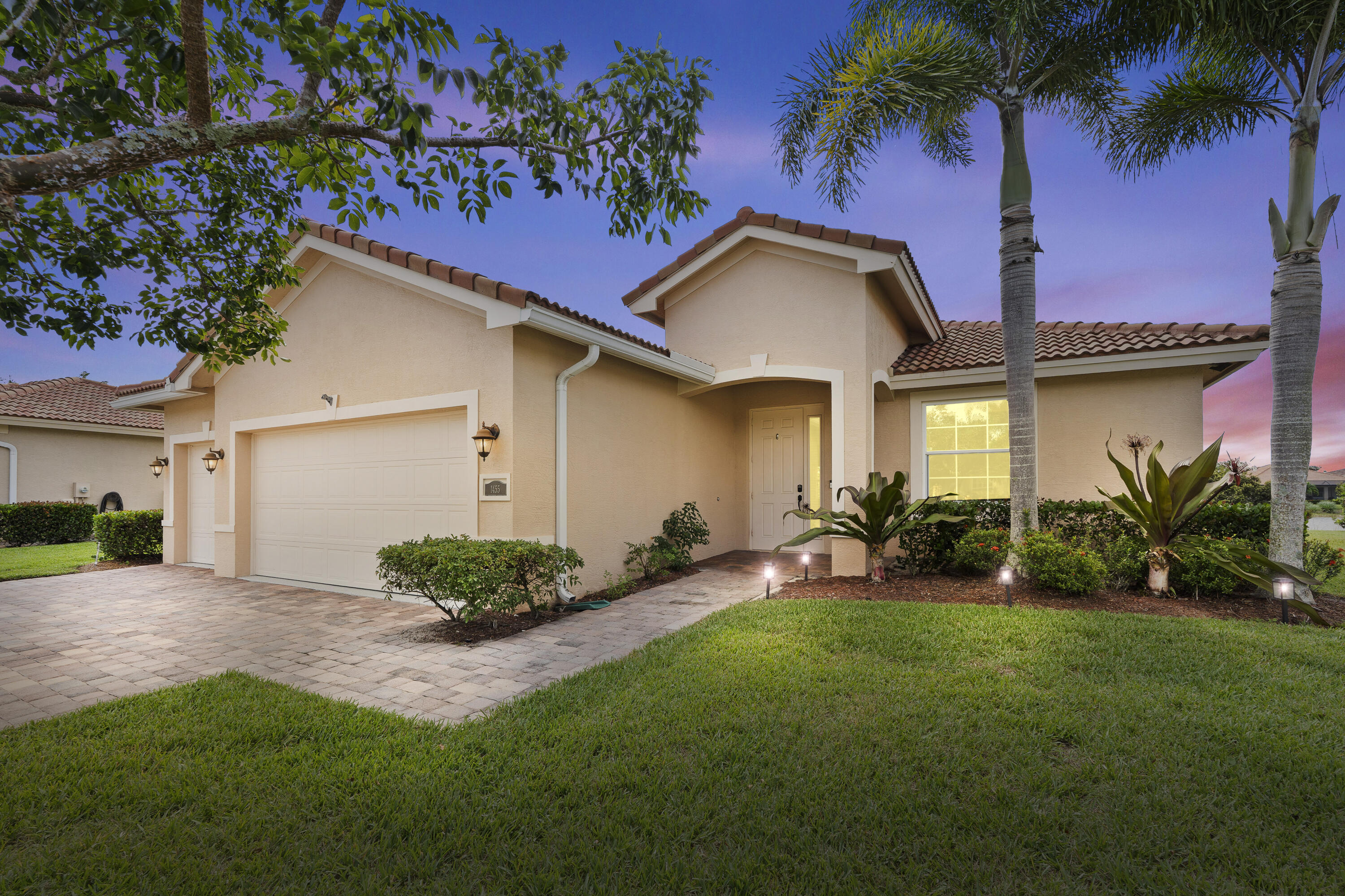 1455 SE Conference Circle