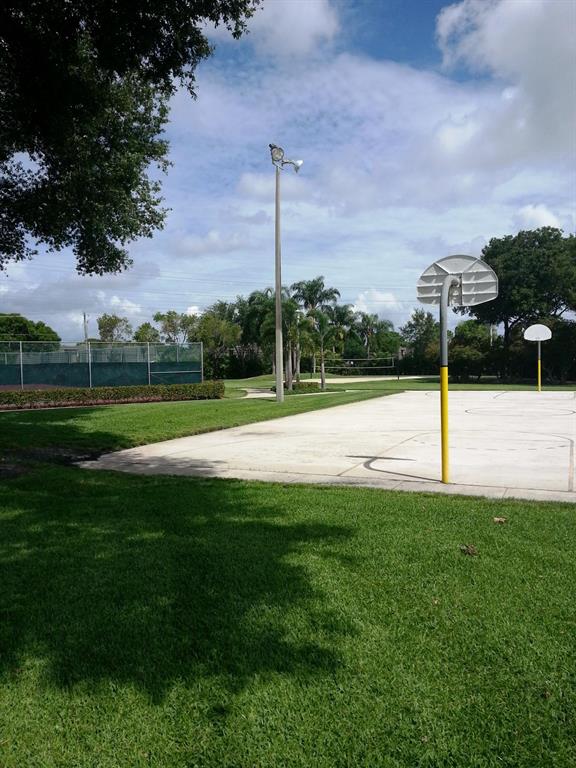 HERITAGE VILLAGE OF P B LAKES - Residential Lease