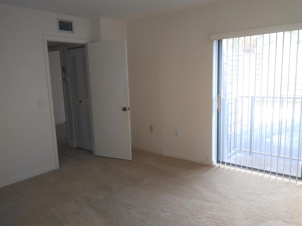 HERITAGE VILLAGE OF P B LAKES - Residential Lease