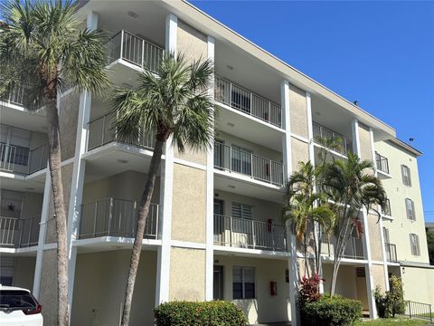 A home in Lauderdale Lakes