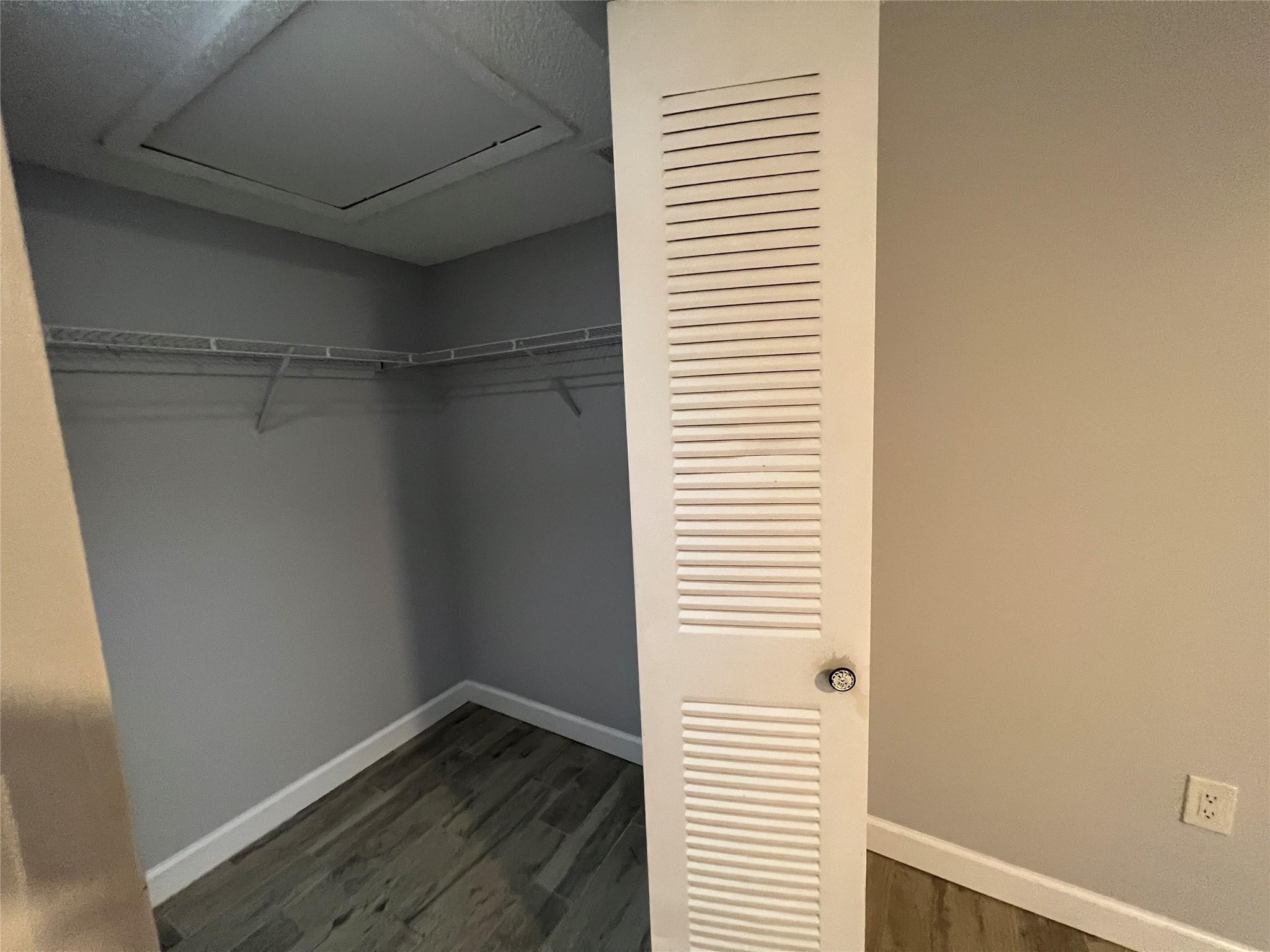 The Palms Of Pembroke Con - Residential Lease