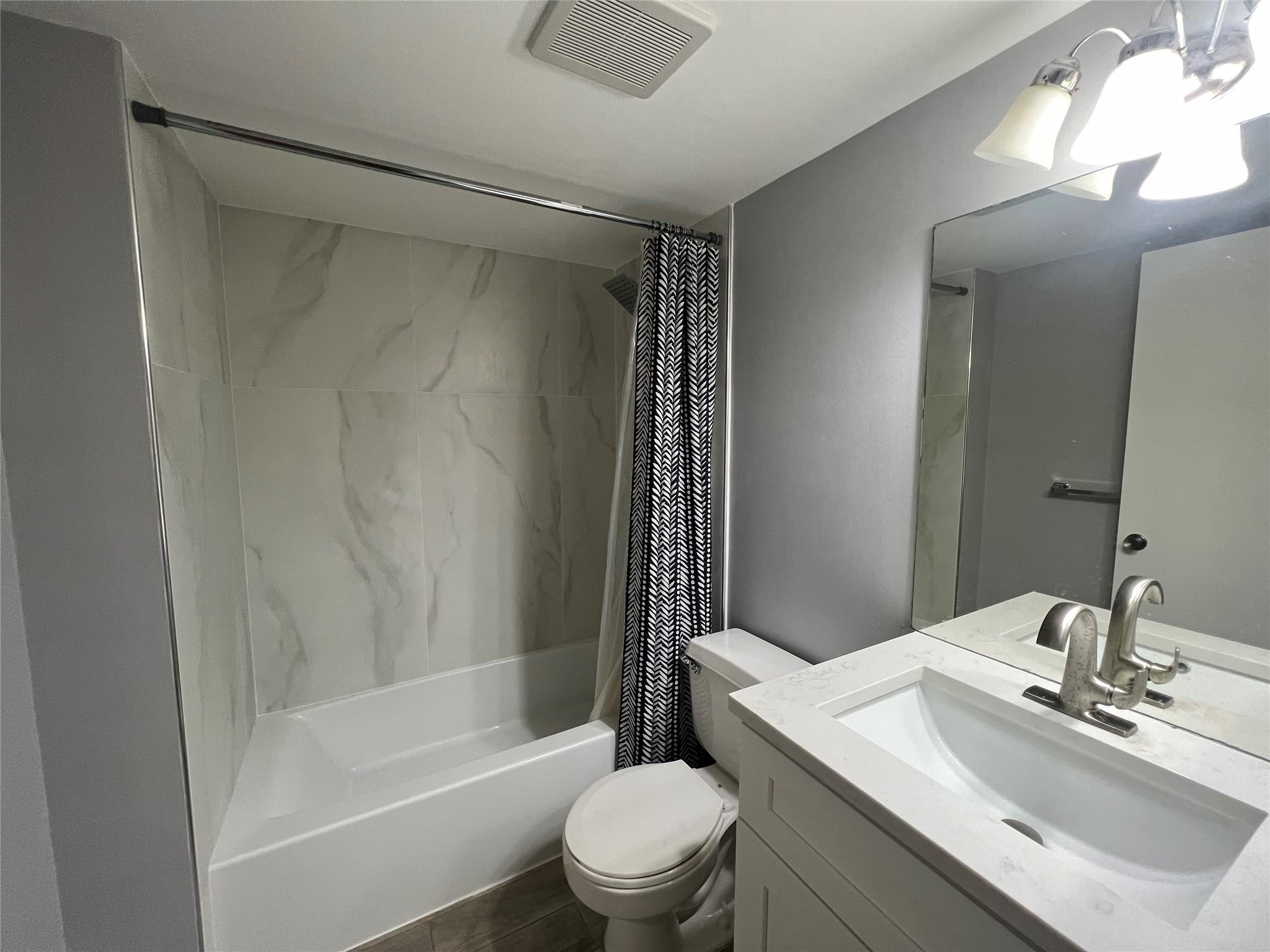 The Palms Of Pembroke Con - Residential Lease