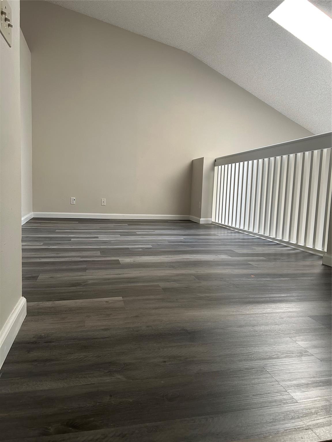 Parkland Terraces 155-48 - Residential Lease