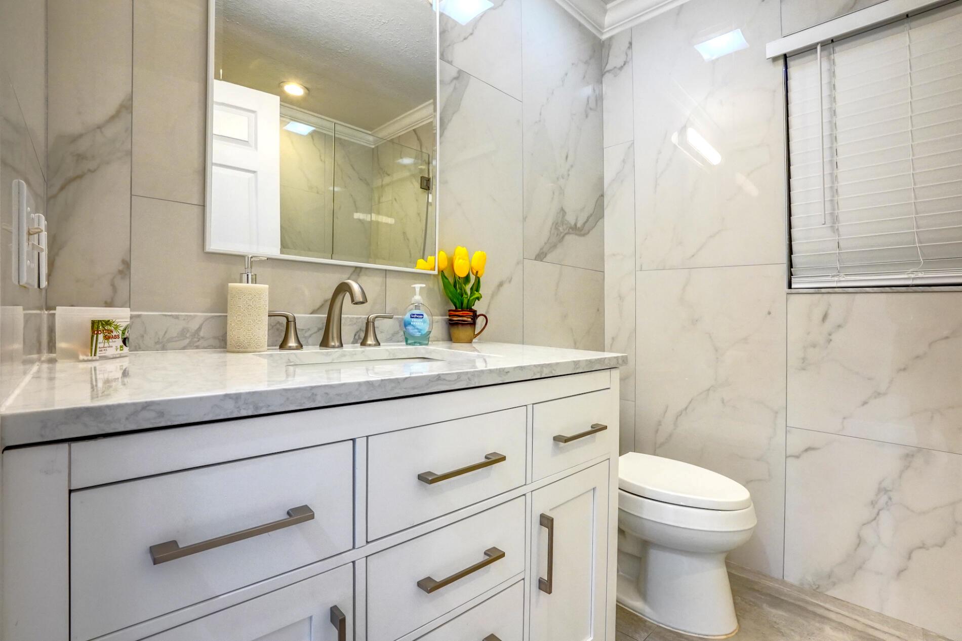 LAKES OF SHERBROOKE PH 8 - Residential