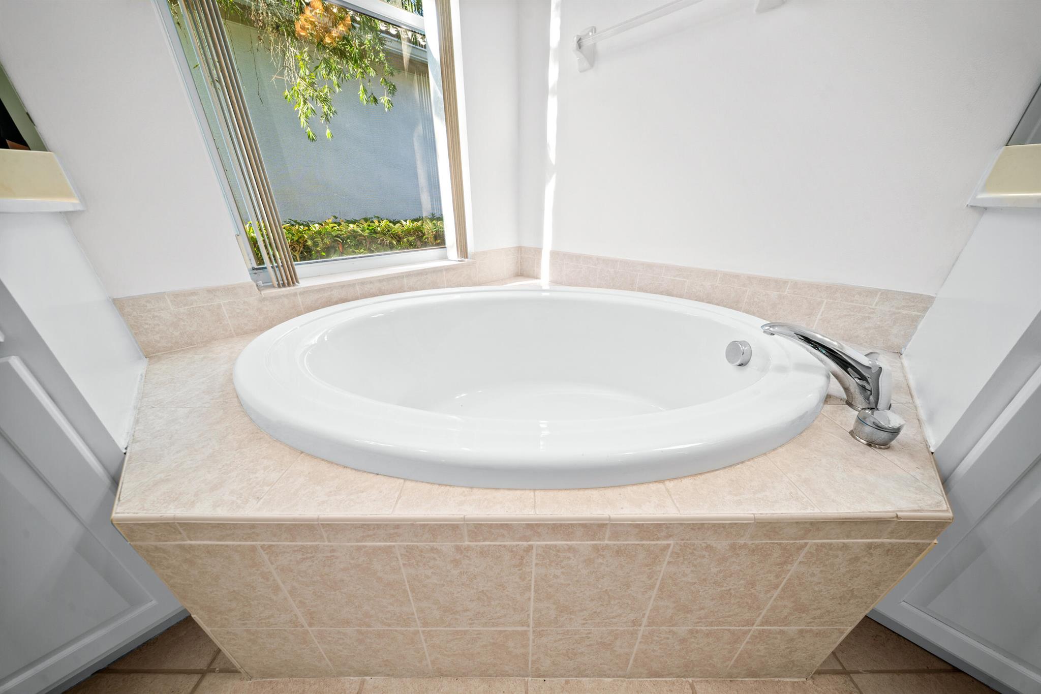 POD 19 PUD II GREENBRIER - Residential Lease