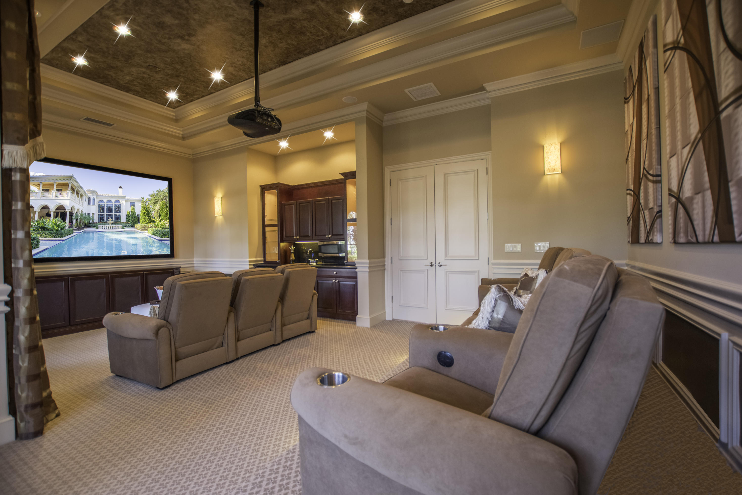 OLD PALM 4 - Residential