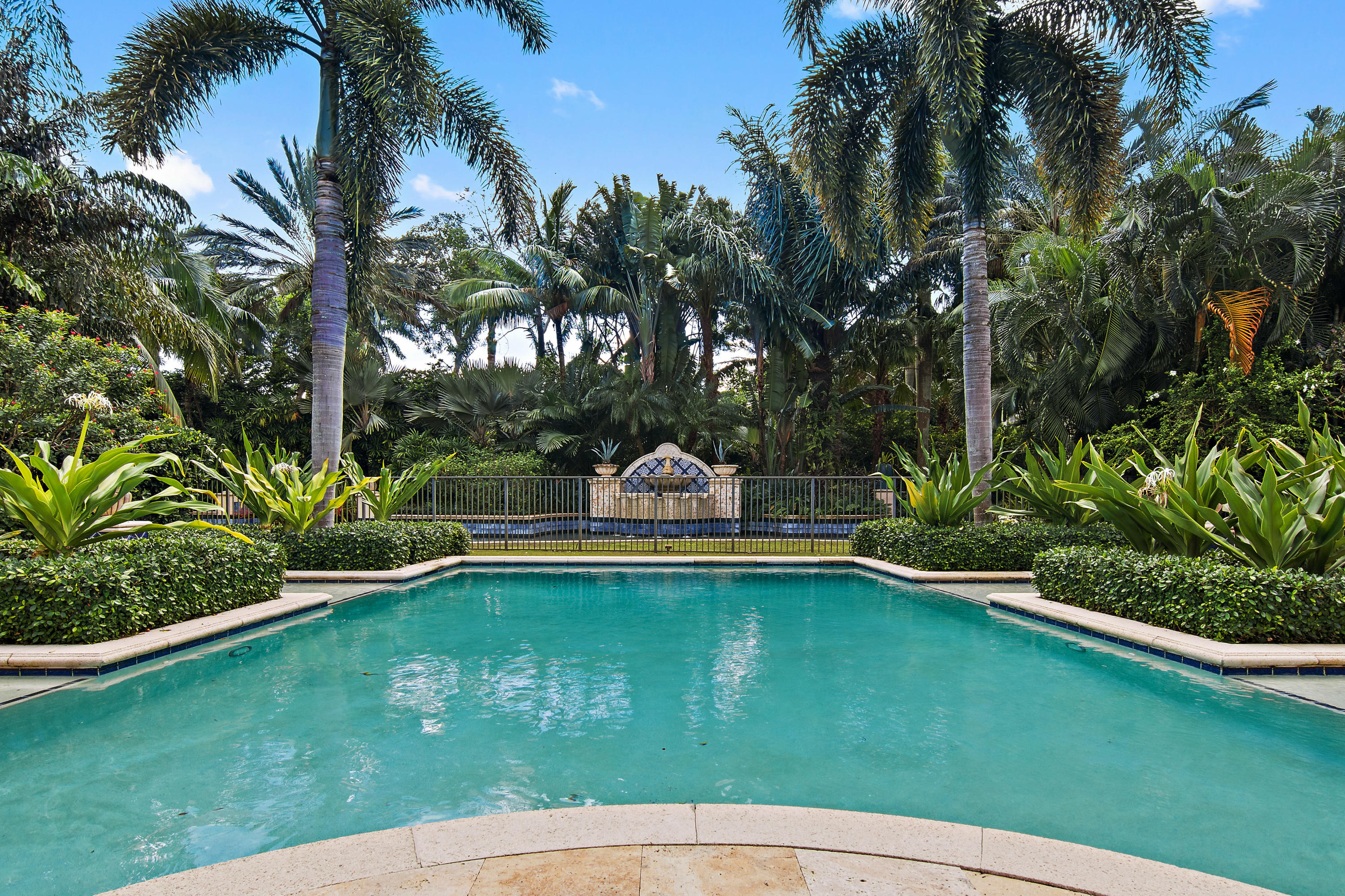 OLD PALM 4 - Residential