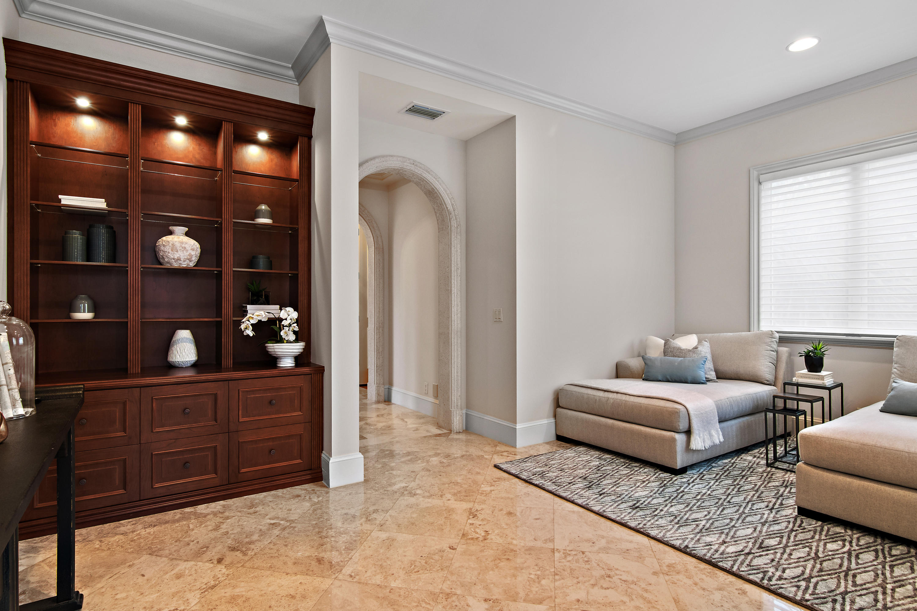 OLD PALM 4 - Residential