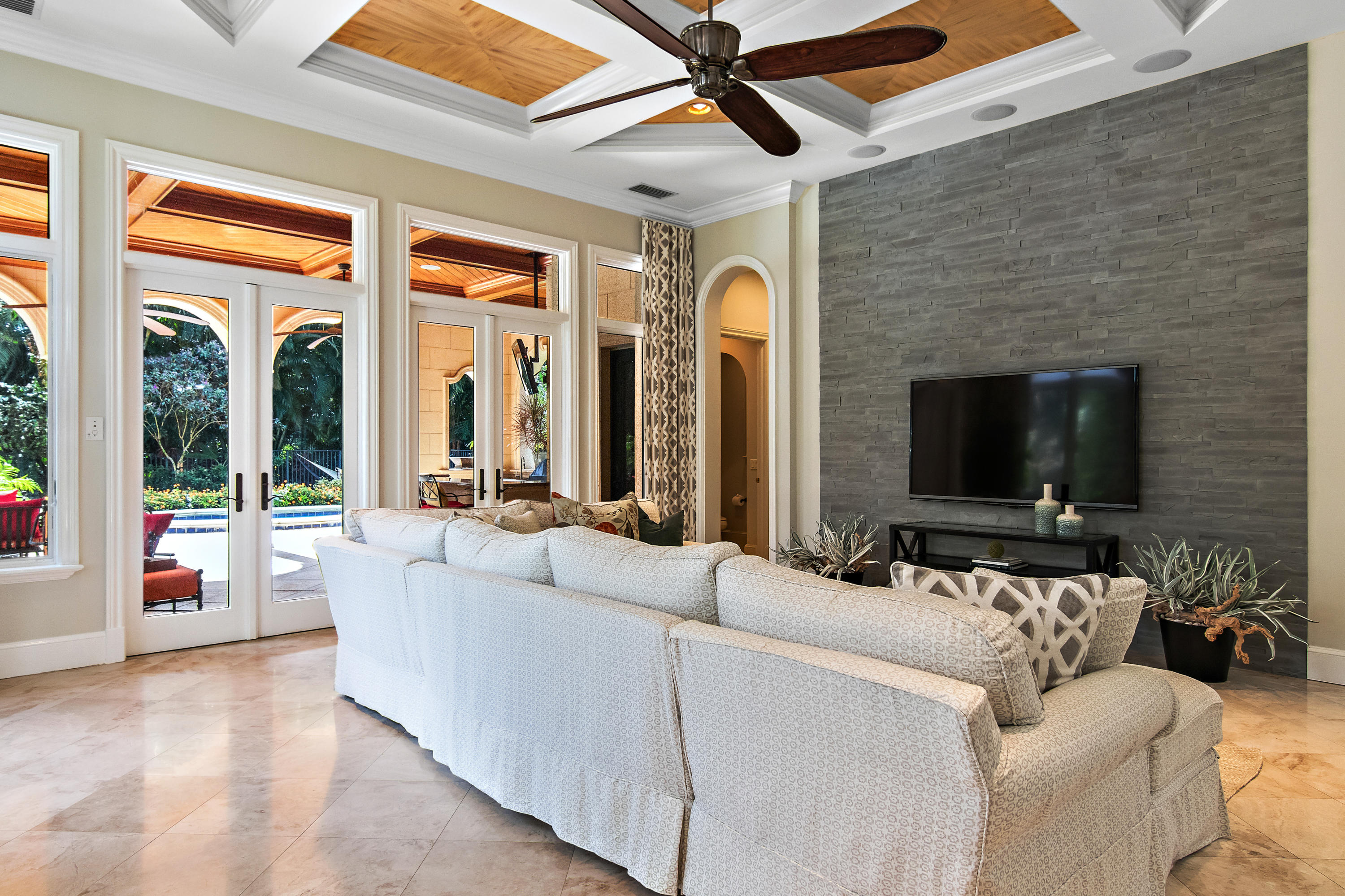 OLD PALM 4 - Residential