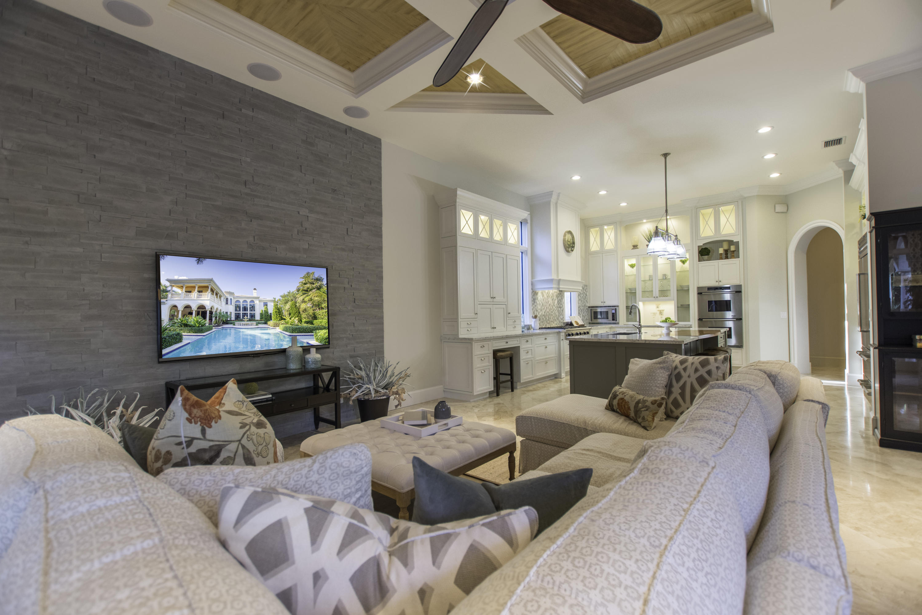 OLD PALM 4 - Residential