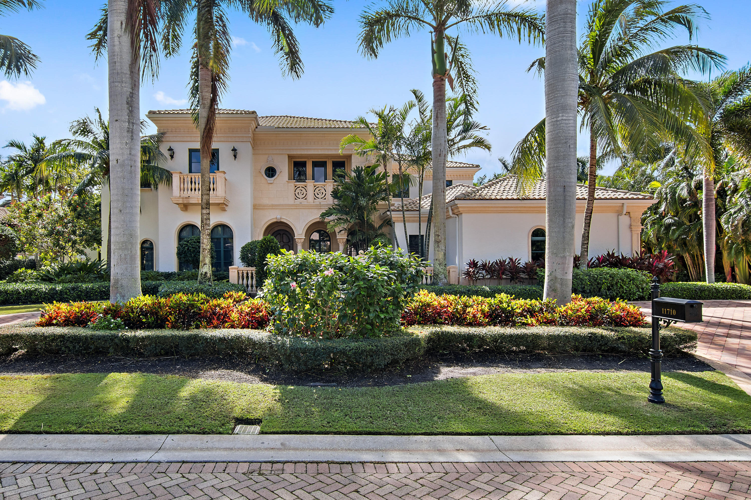 OLD PALM 4 - Residential