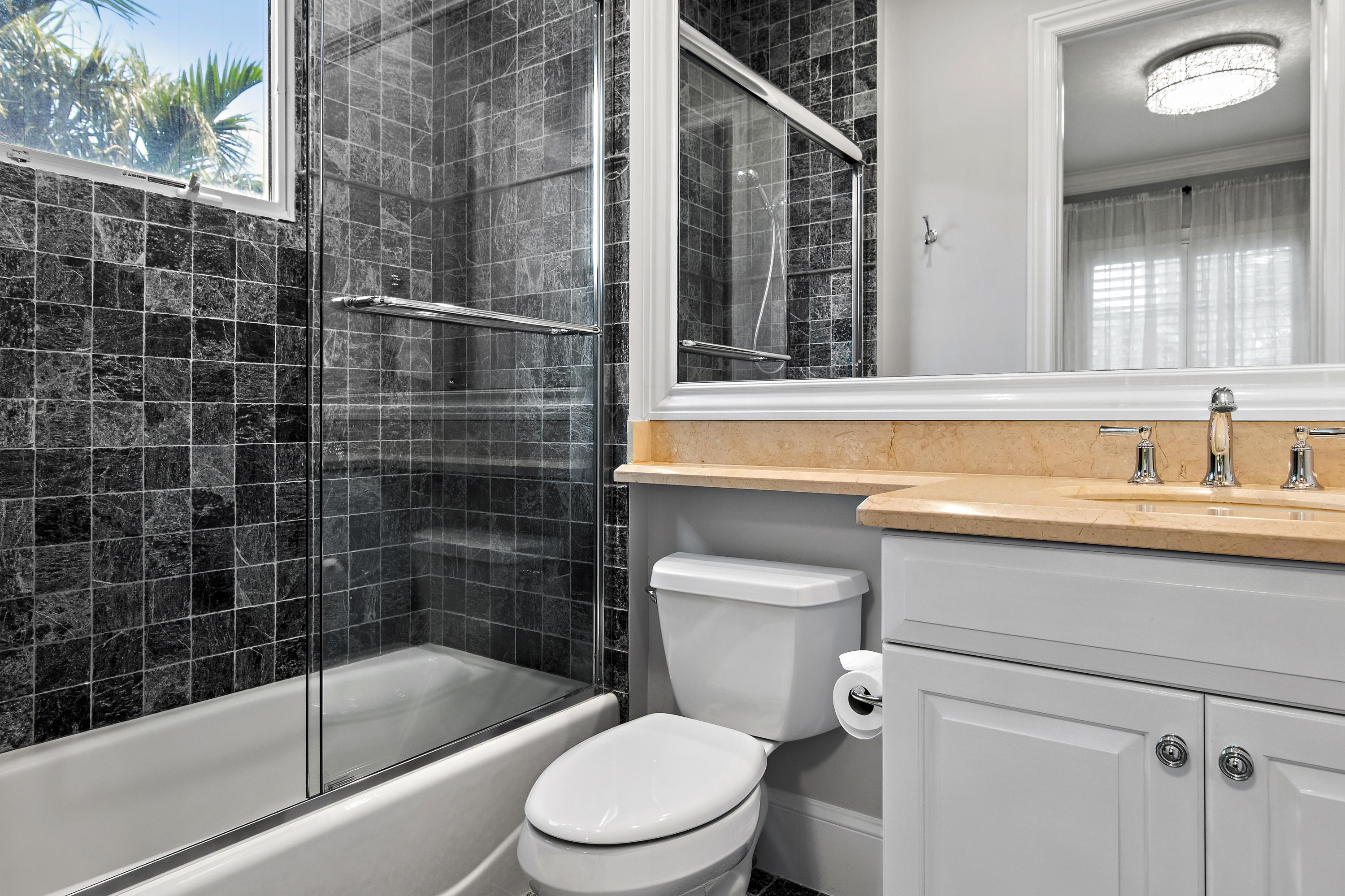 OLD PALM 4 - Residential