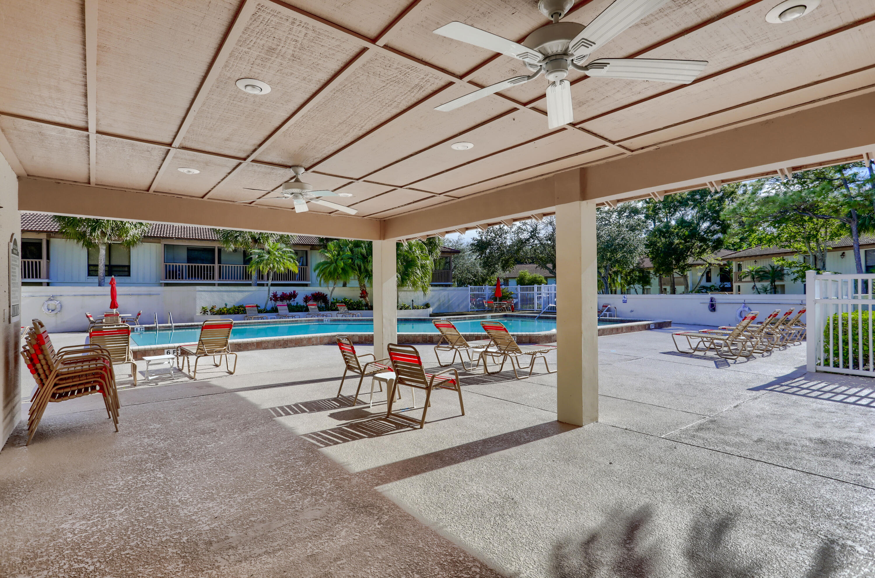 GOLF VILLAS CONDO - Residential