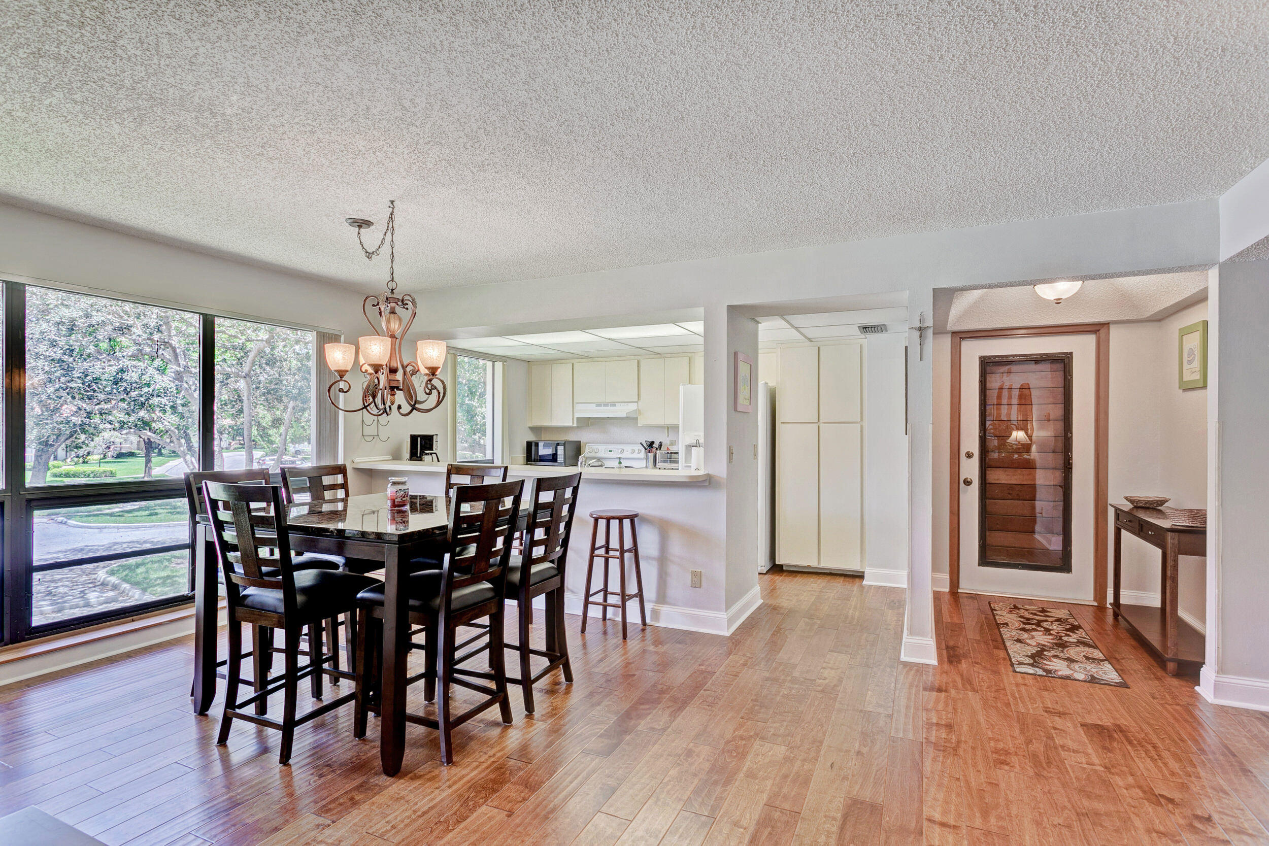 GOLF VILLAS CONDO - Residential