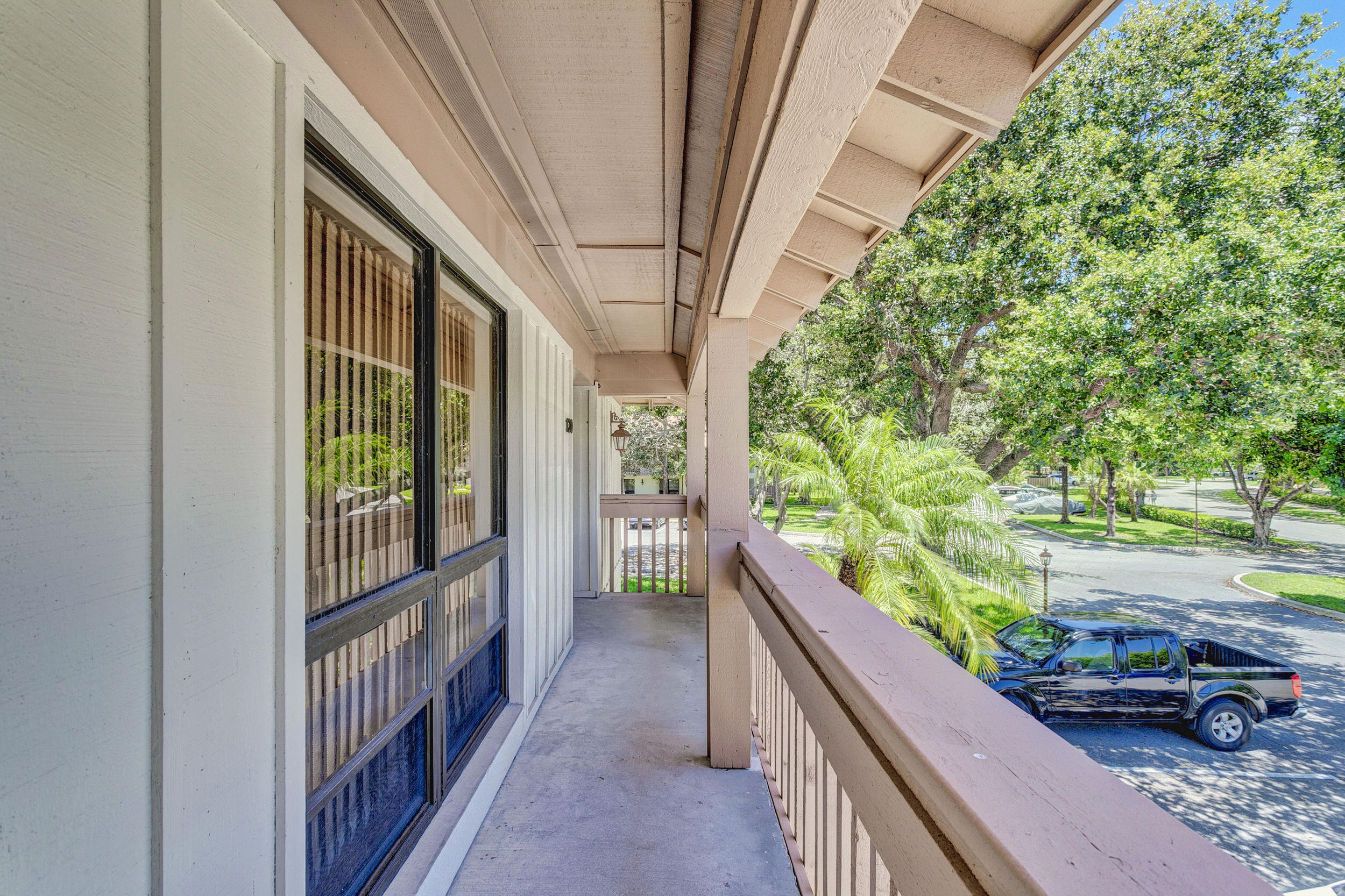 GOLF VILLAS CONDO - Residential