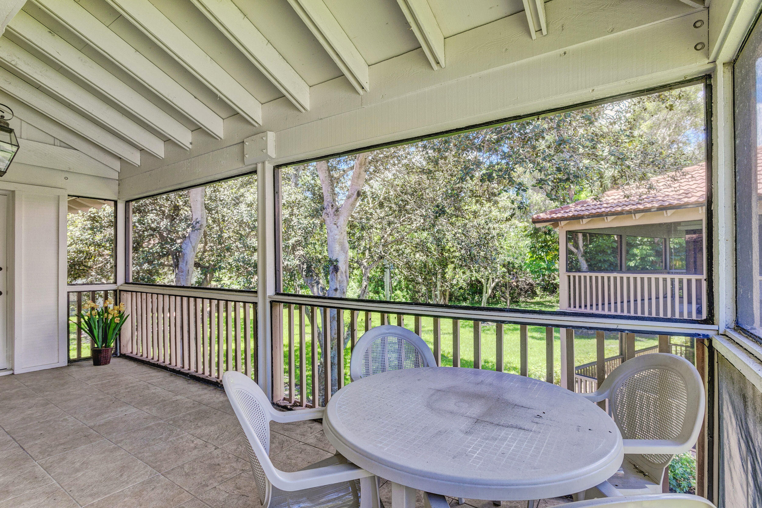 GOLF VILLAS CONDO - Residential