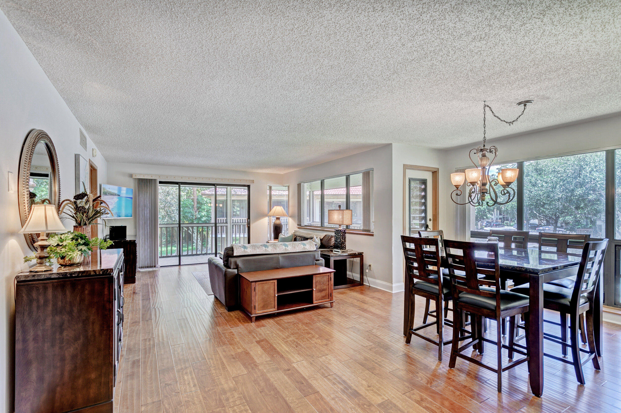 GOLF VILLAS CONDO - Residential