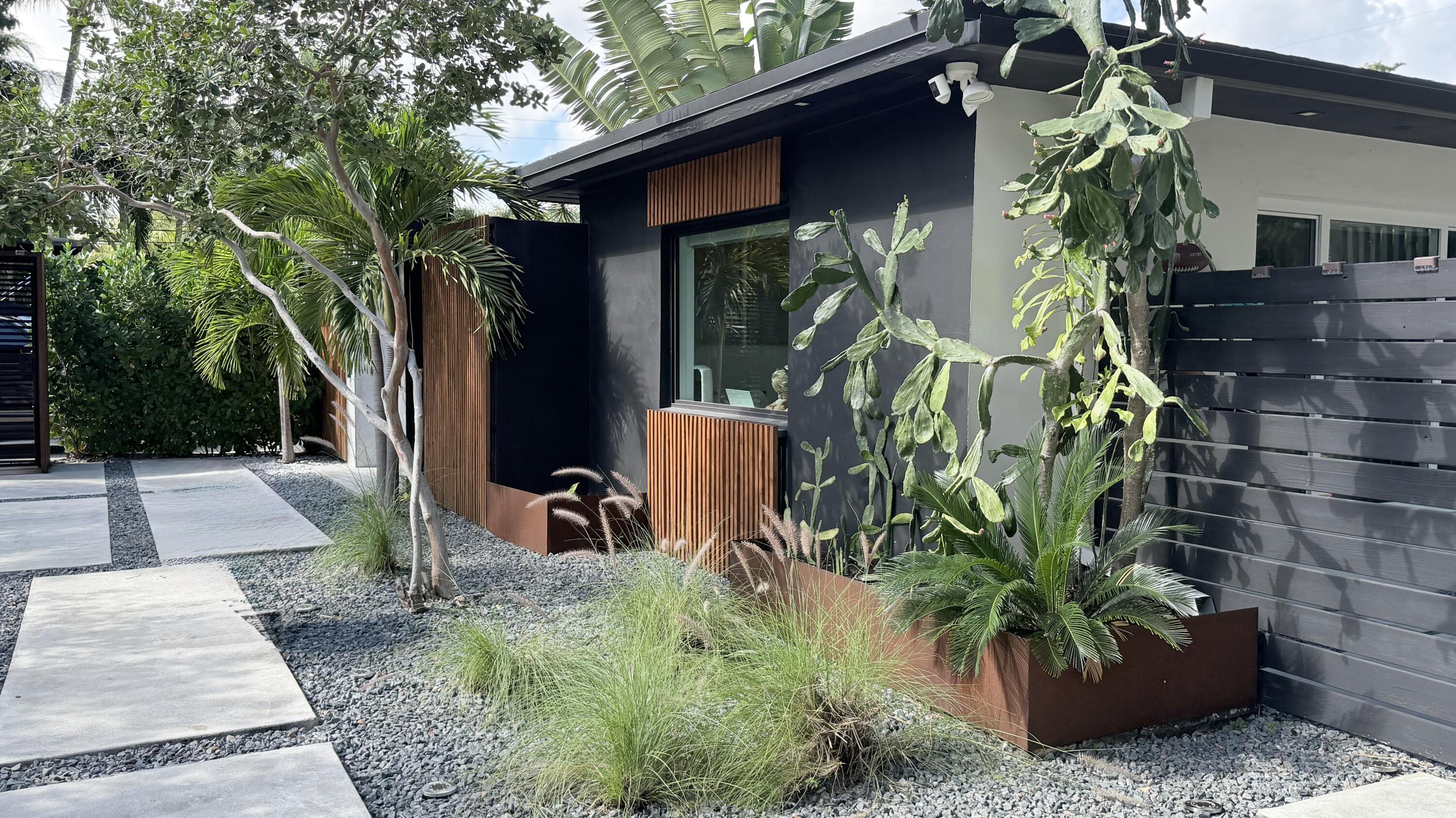 Coral Ridge North Add 24- - Residential