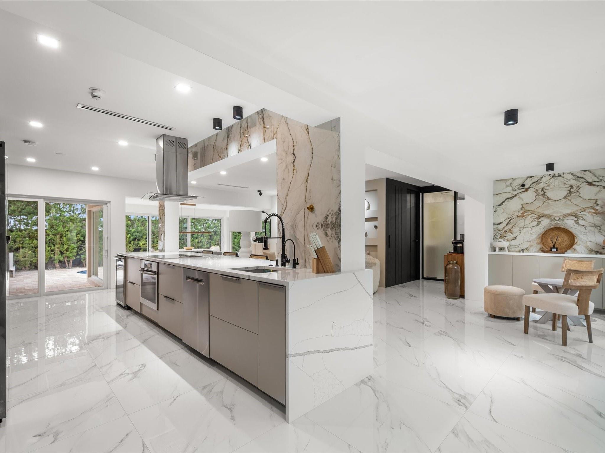 Coral Ridge North Add 24- - Residential