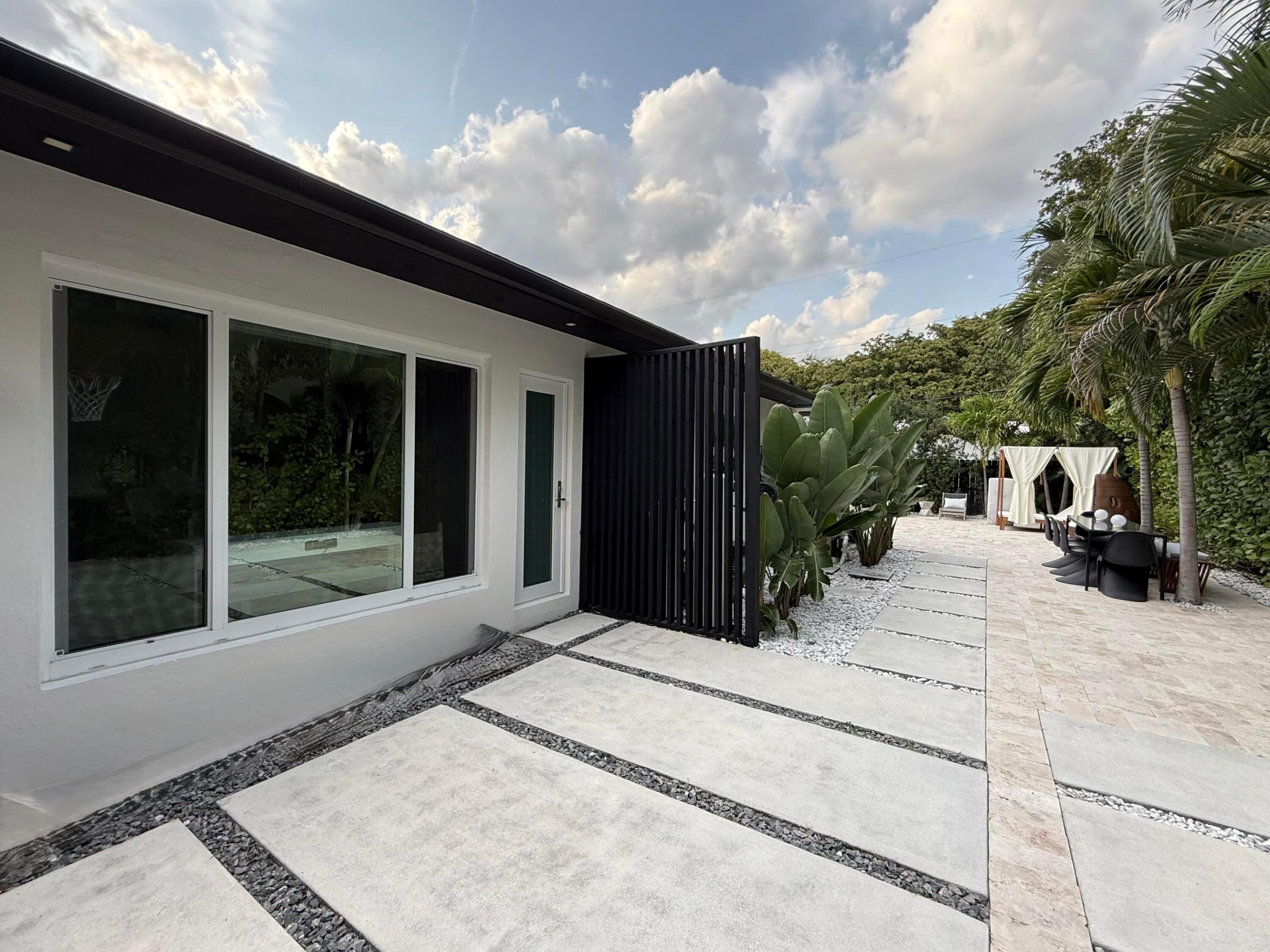 Coral Ridge North Add 24- - Residential