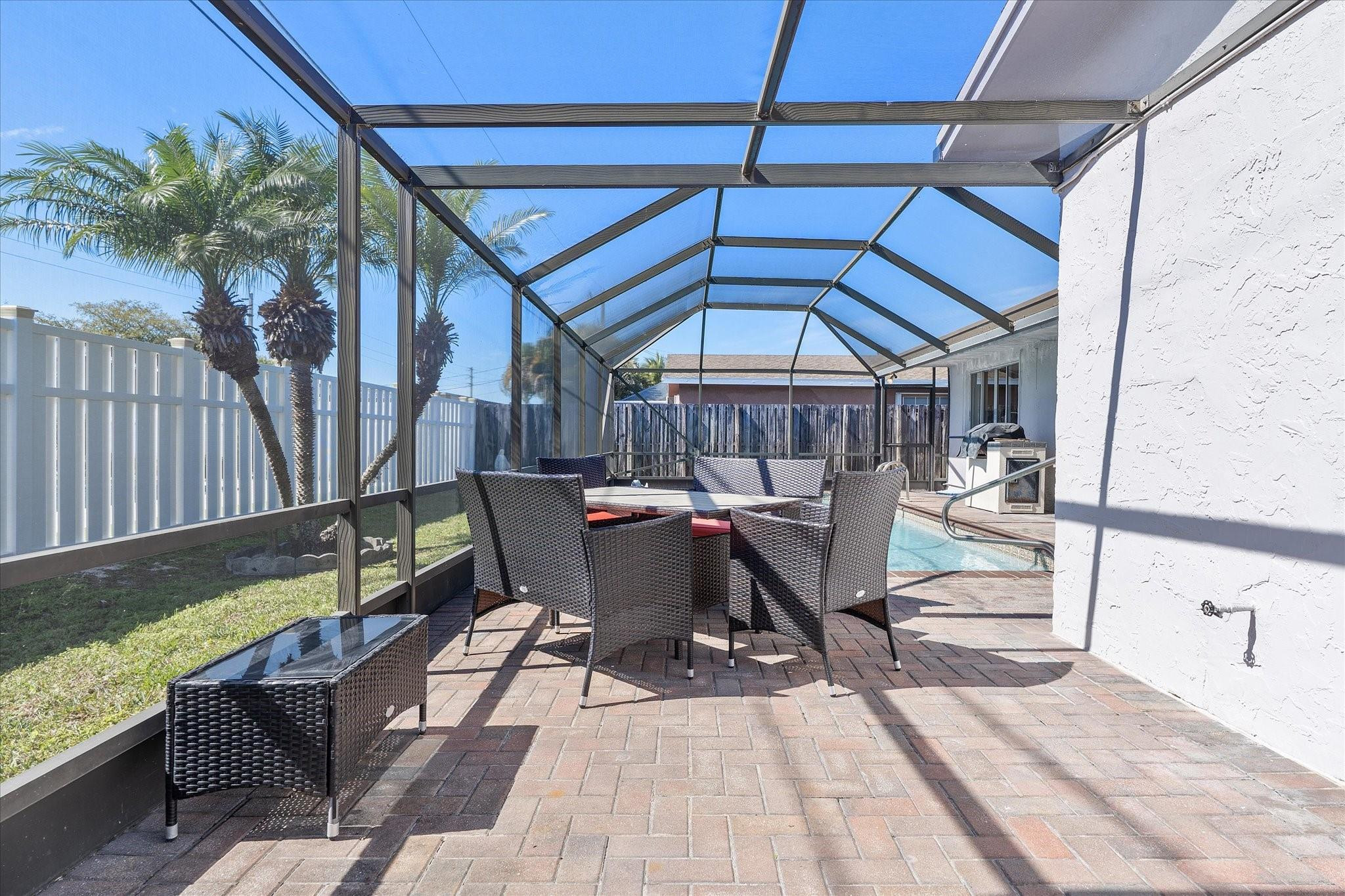 Sunrise Golf Village Sec - Residential